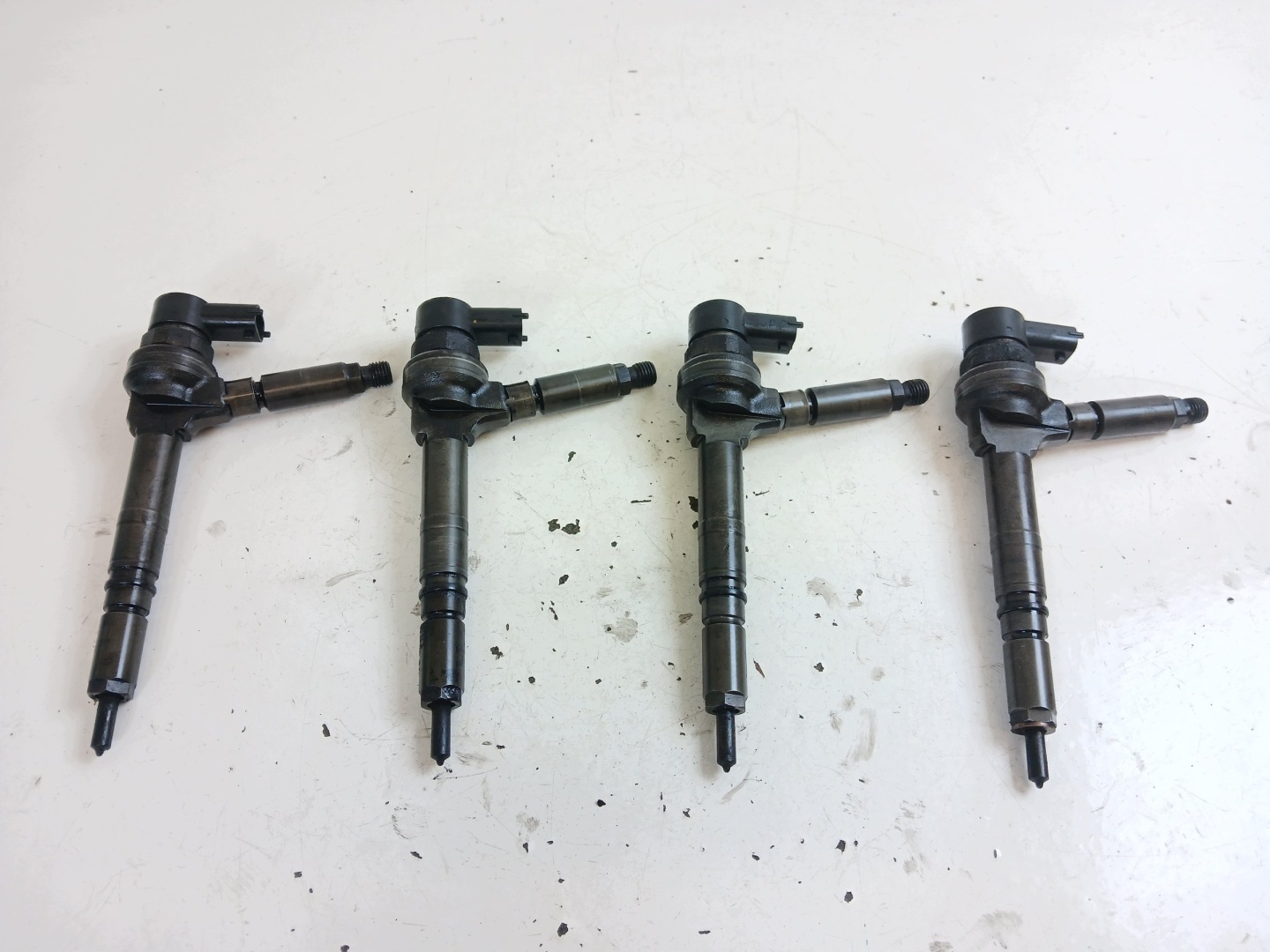 OPEL ASTRA III H 1.7 CDTI injector 0445110175