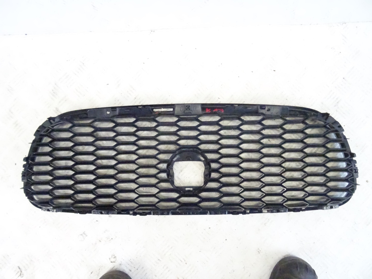 grill grille radiator front JAGUAR XE X760 LX73-018K28