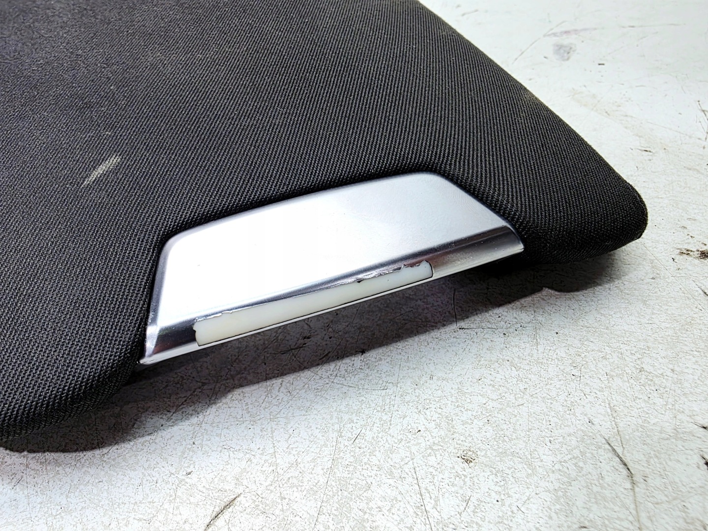 armrest front adjustable AUDI A6 C8 4K0864283H SU9 MATERIAL