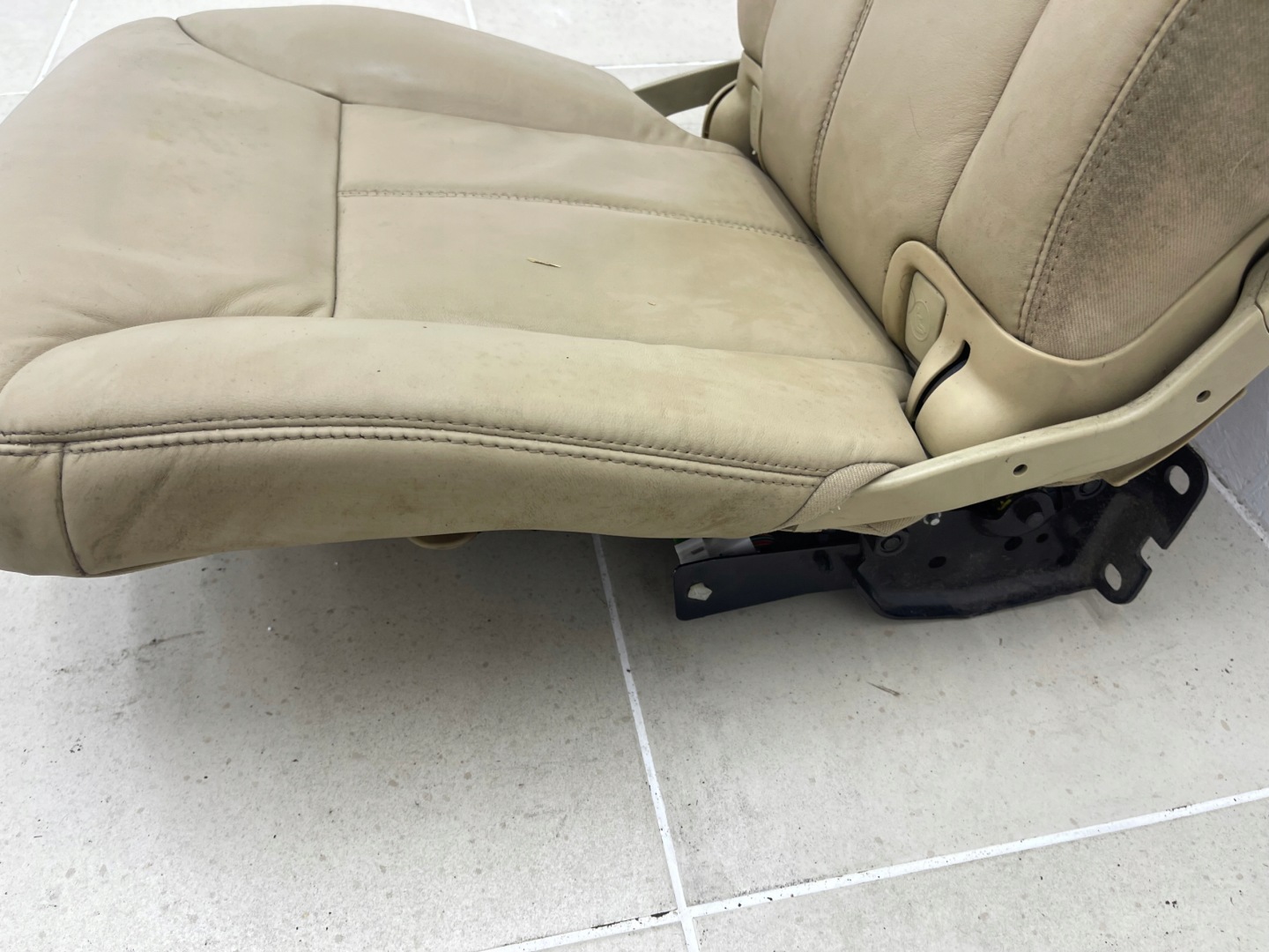MERCEDES GL X164 Sitz links 7 OSOBOWY 3RZAD