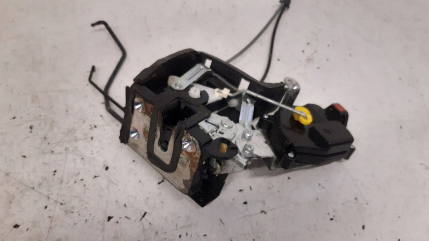 lock door front front left Kia Rio II 1,4 16V