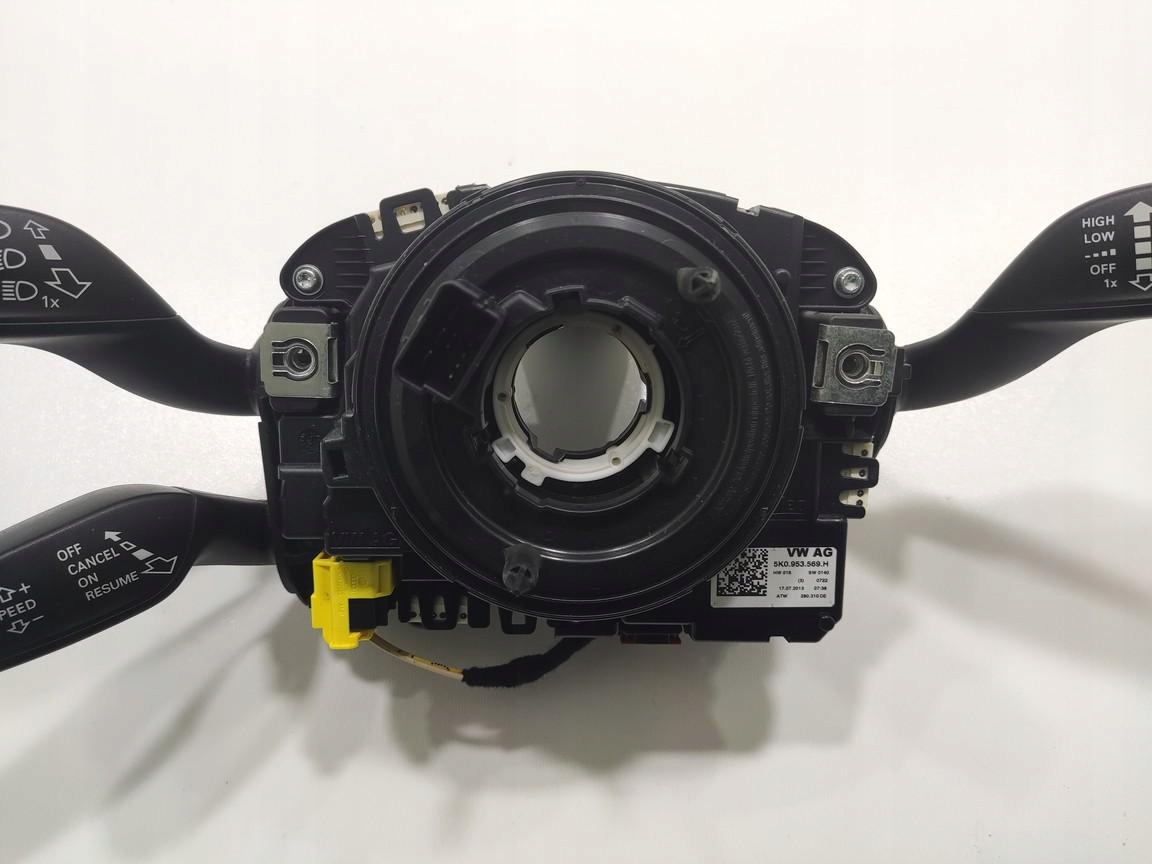 steering wheel levers and controls ring AUDI A1 and 8X 2010-2014 8X0953501E
