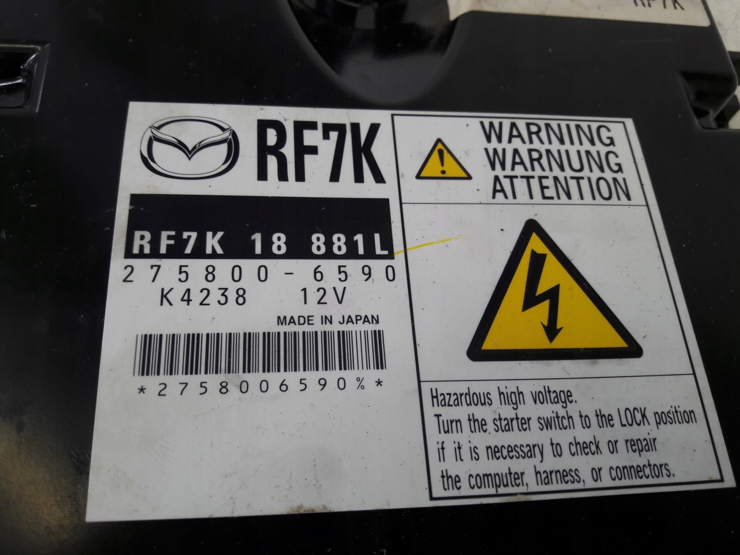 control unit of the engine RF7K2758006590 Mazda 6