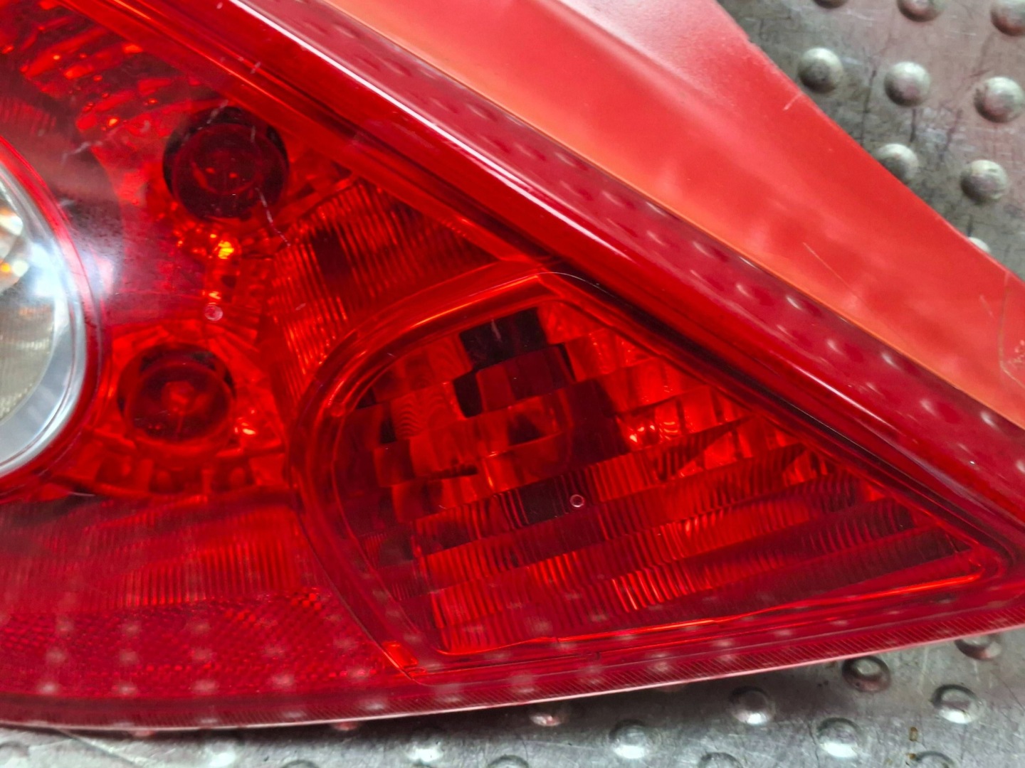 light left rear part 13186350 OPEL CORSA D 3 door 2006