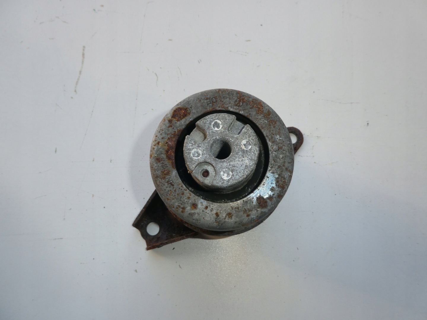 engine mount VW T5 LIFT 2.0 TDI 7E0199256J