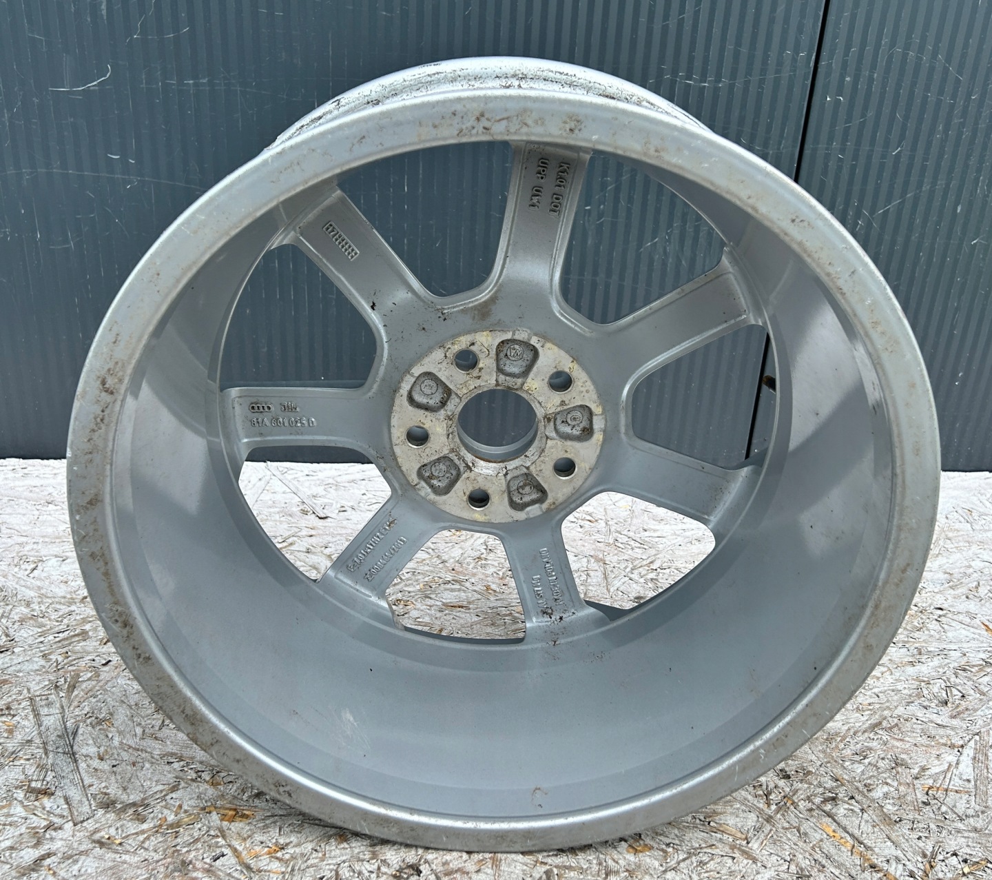 disk 17 7J ET45 5X112 AUDI Q2 81A601025D
