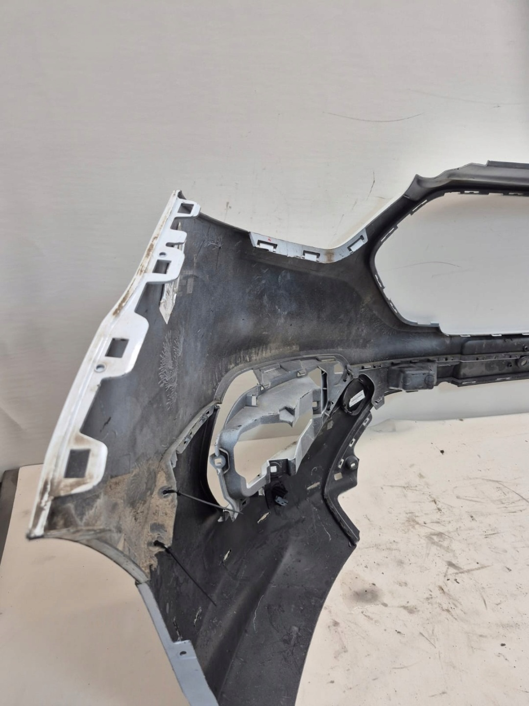 FORD TRANSIT CUSTOM and 1 MK1 ACTIVE LIFT 17-23 bumper front front PDC