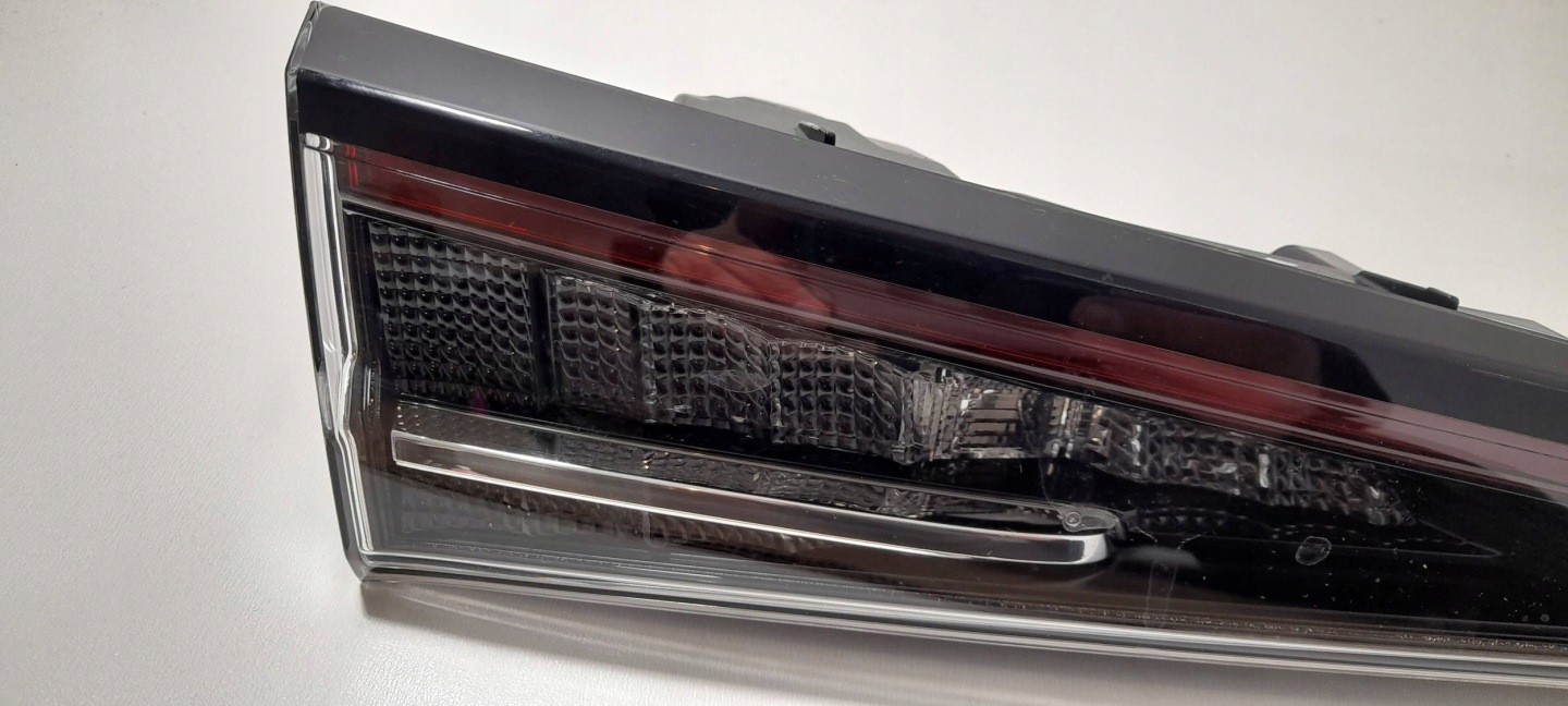 Toyota Corolla E21 Kombi light rear left KOITO02431 (R413)