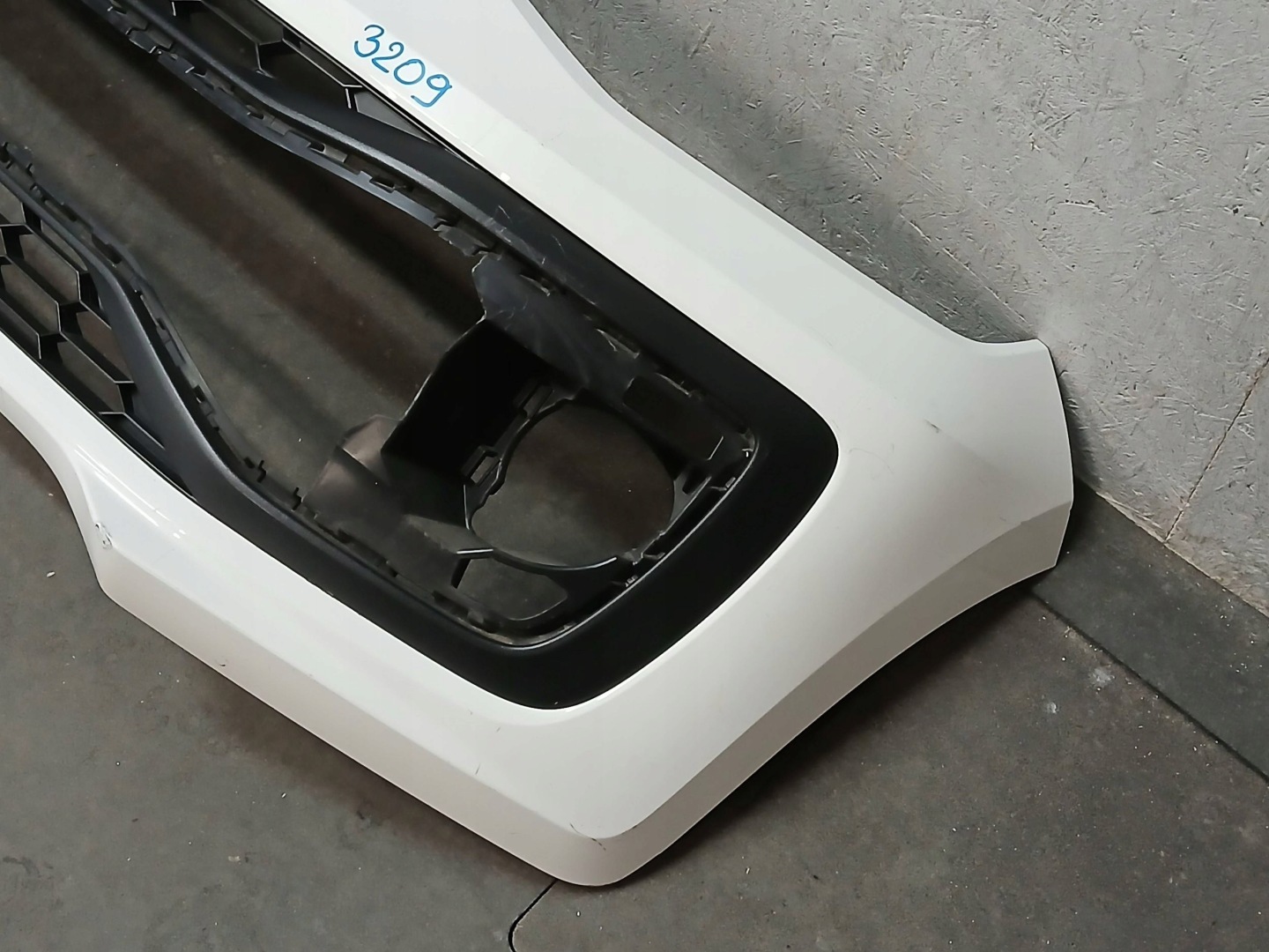 nárazník předek VW UP LIFT 1S 16