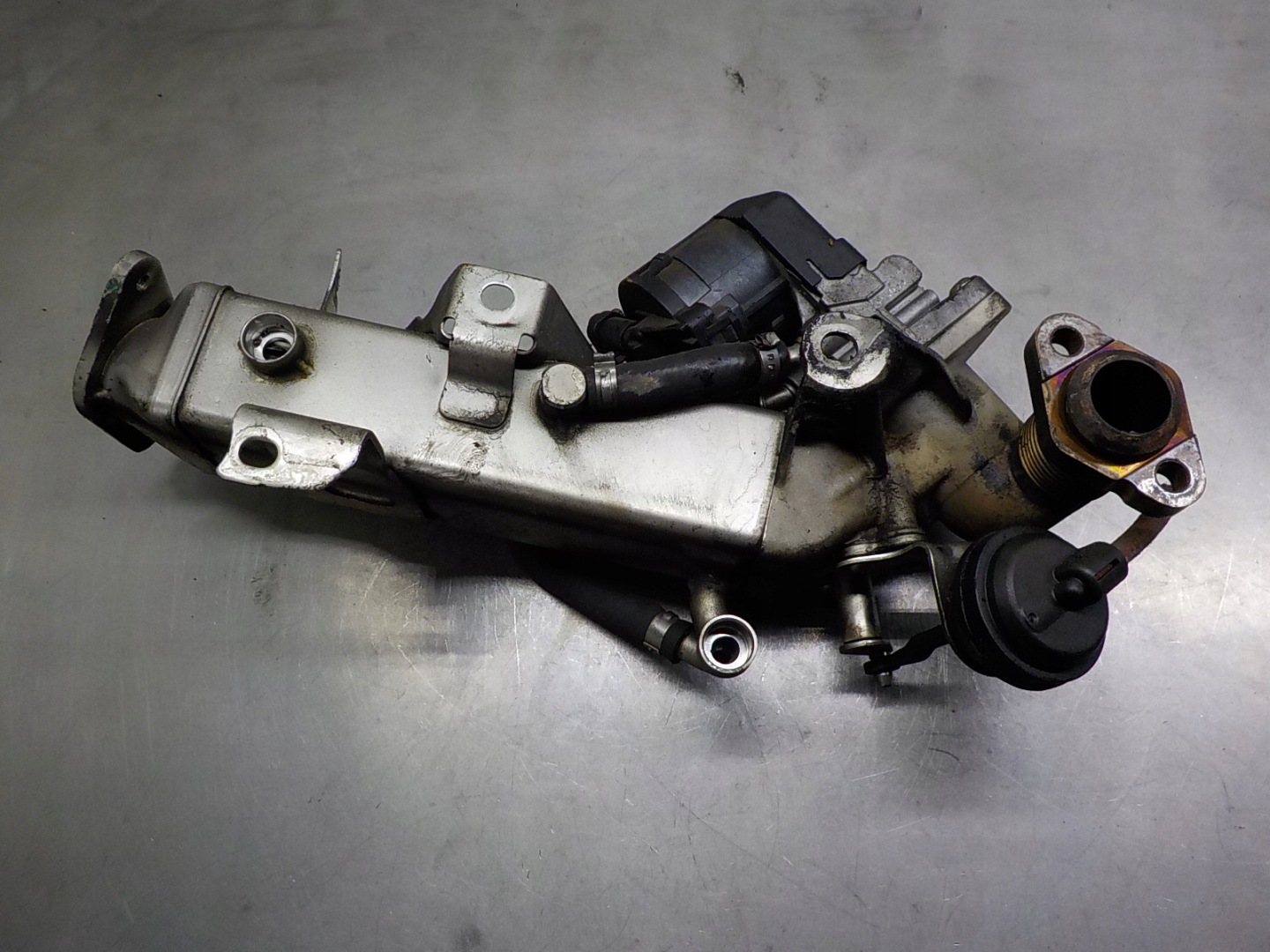 BMW 1 (E87) 2.0 D ORG exhaust gas cooler 7810751-07