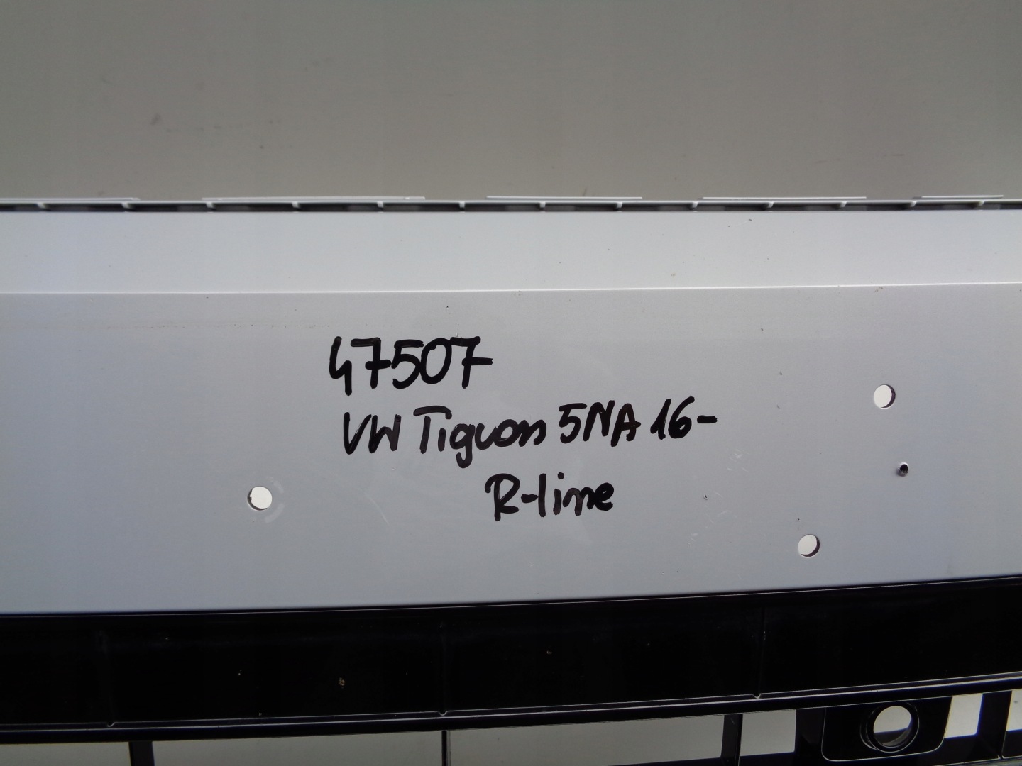 Frontstoßstange VW TIGUAN 5NA 16- R-LINE NR 47507