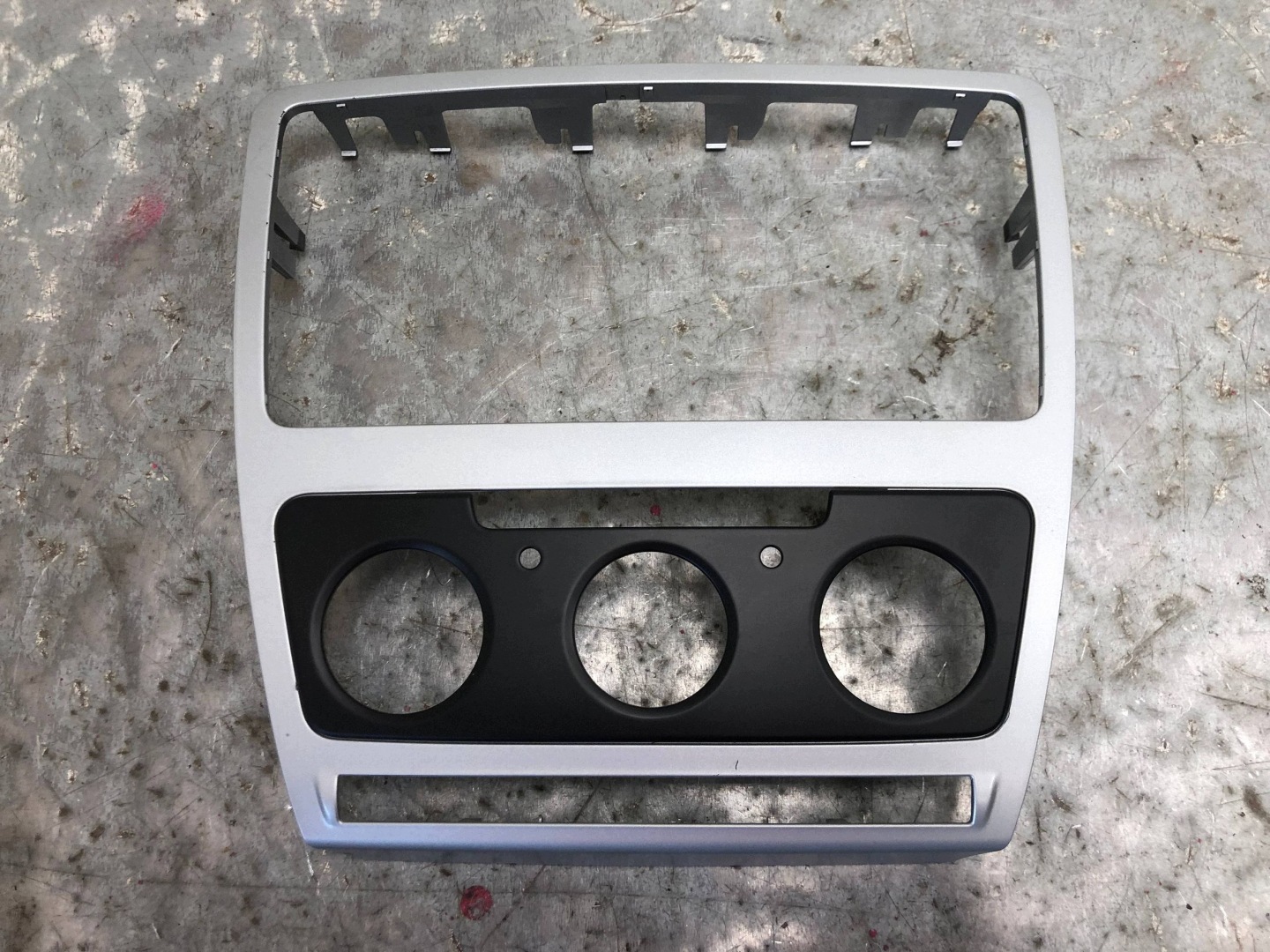 rám rádia PANELU klimatizaci SKODA OCTAVIA MK2