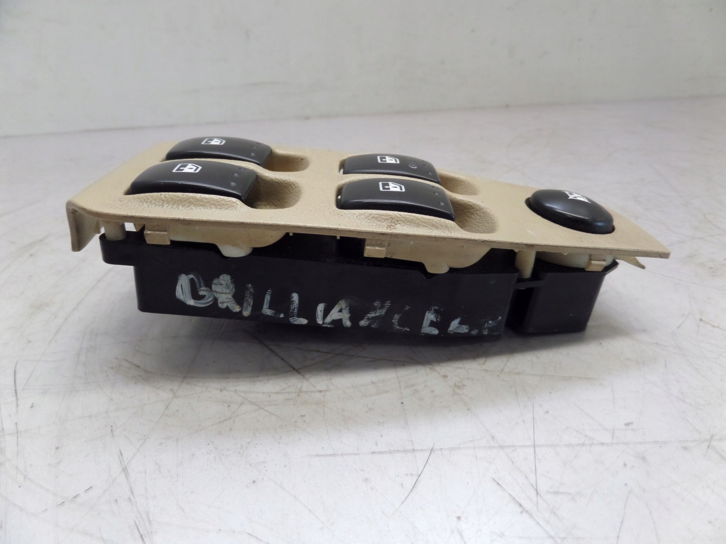 BRILLIANCE BS6 PANEL window control switch 03194000