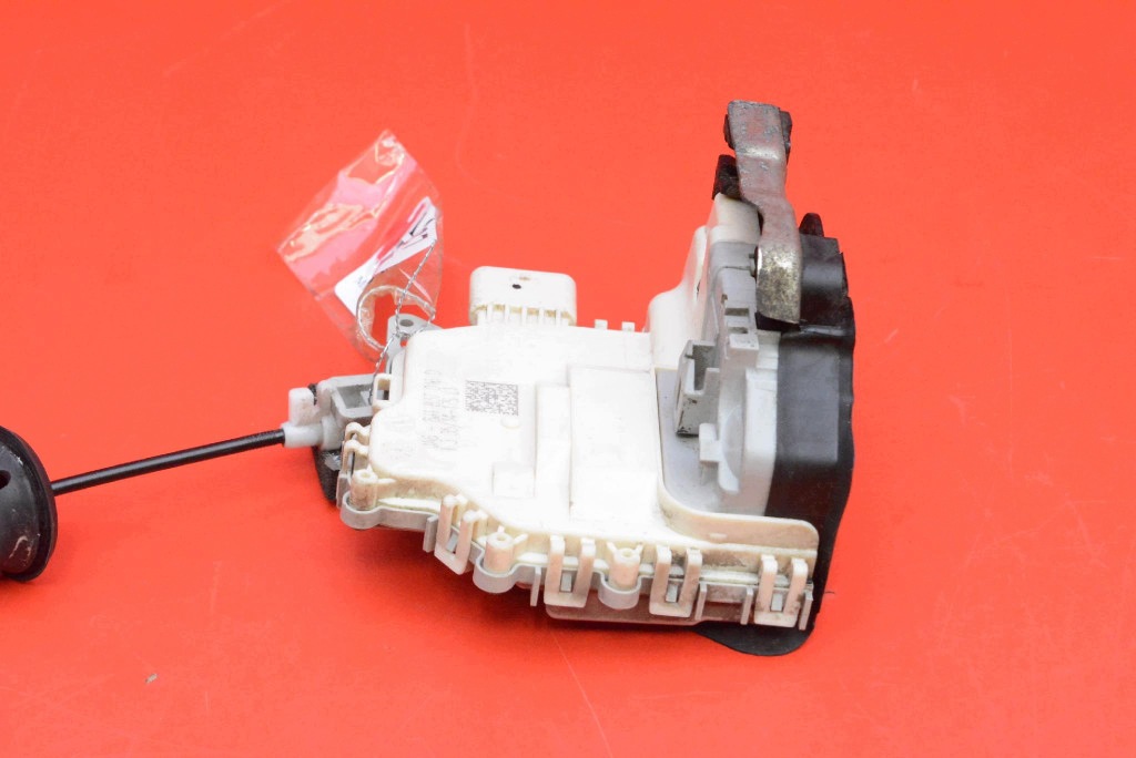 lock door right front front EU 8J1837016D AUDI A4 B8 LIFT 11-16