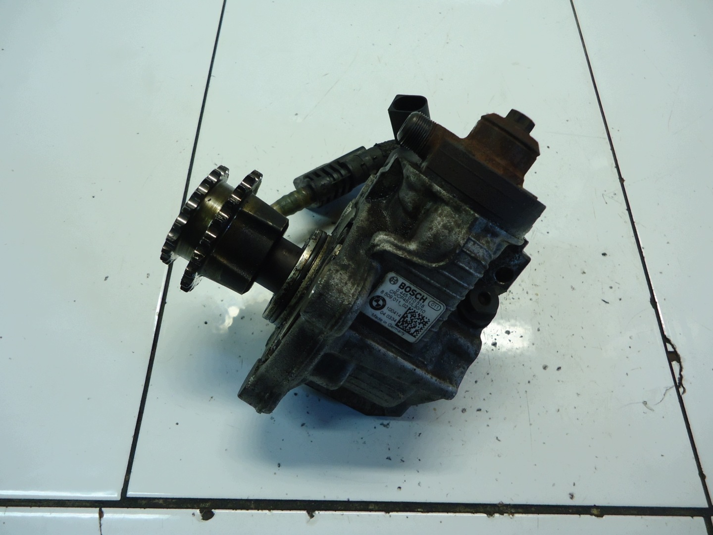 BMW F10 2.0D N47D20C Einspritzpumpe 0445010518