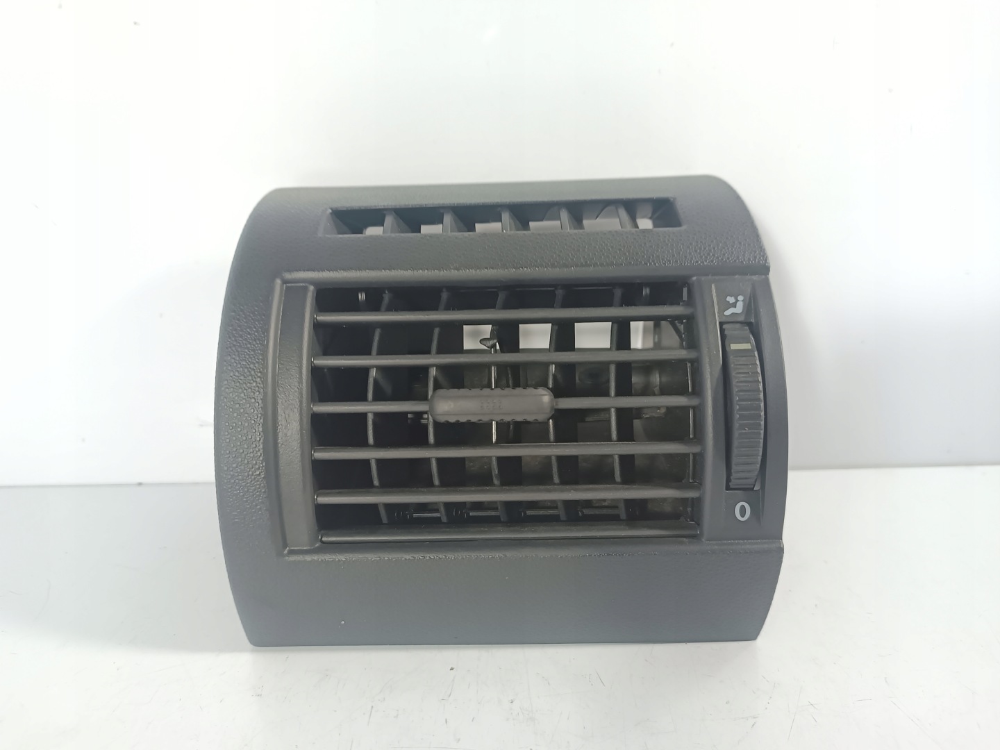VW FOX 05-09 grid air conditioning devices air left driver´s OE 5Z0819703