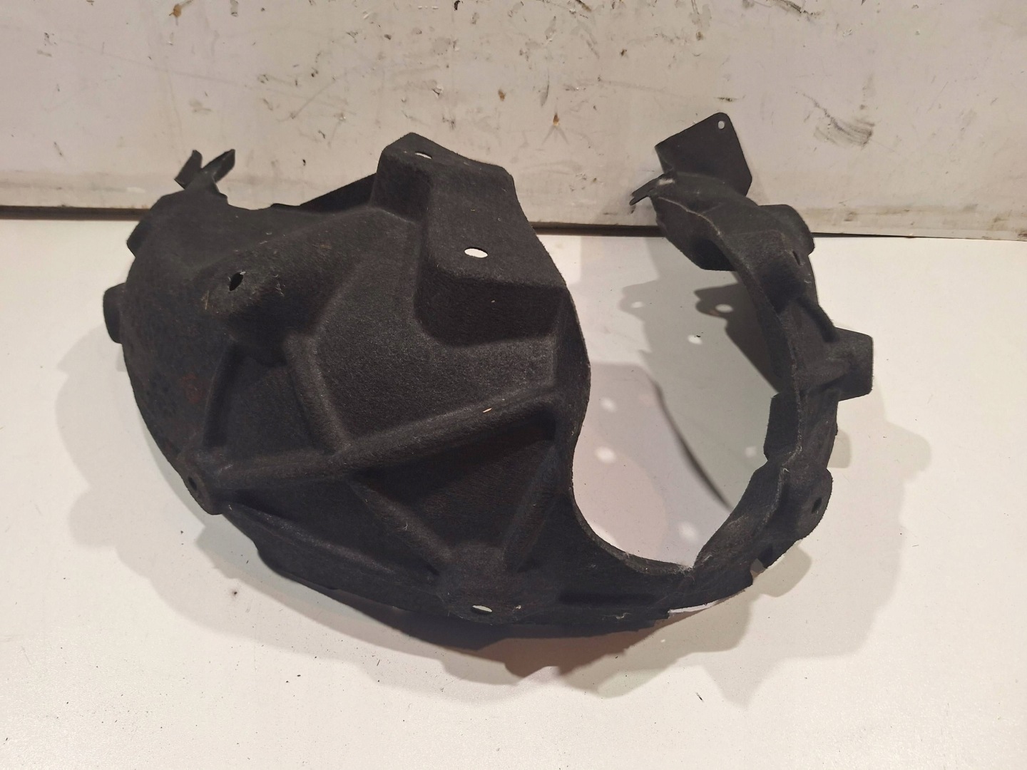 mudguard rear part left 767498938R RENAULT MEGANE V 22
