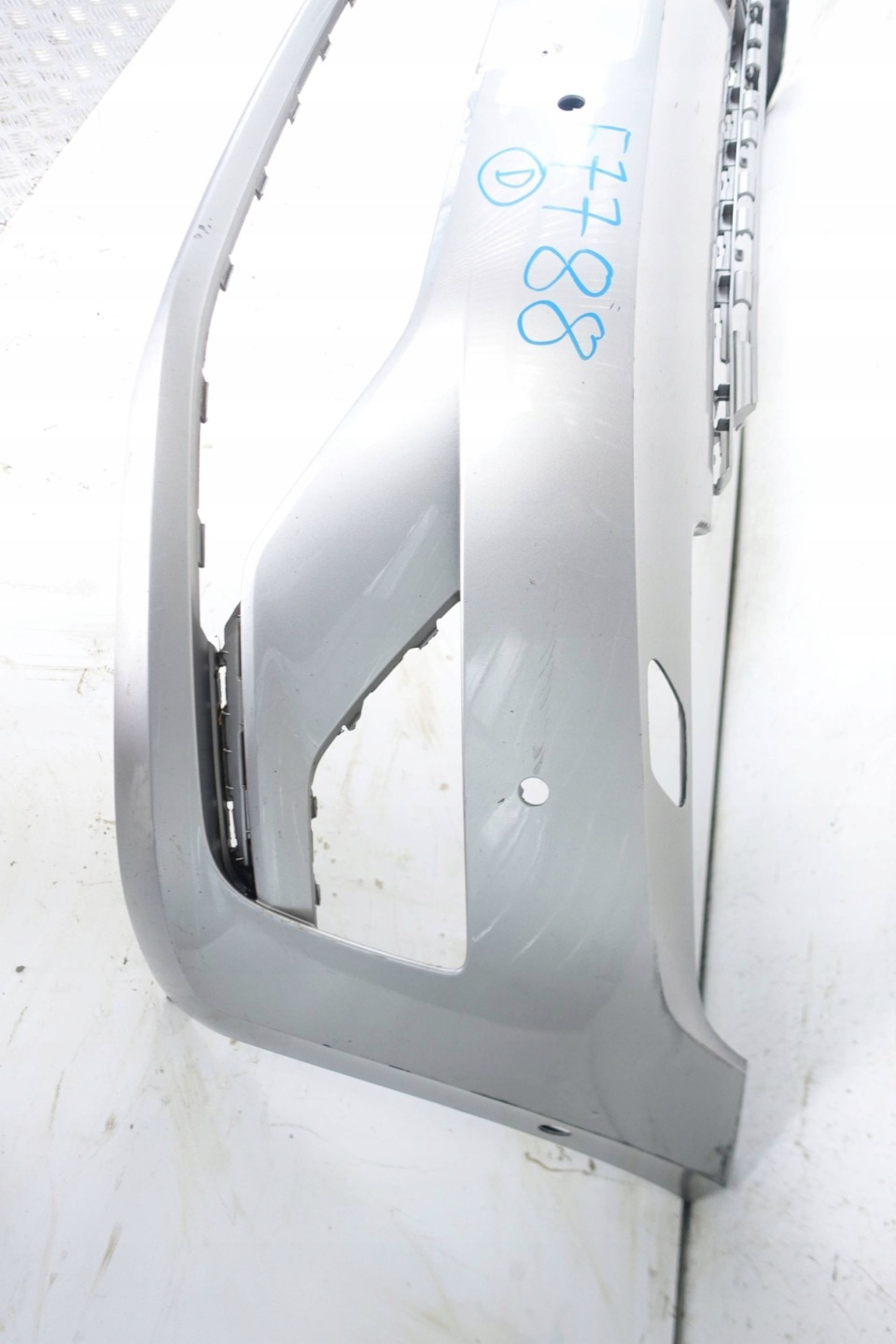 VW SPORTSVAN 2014- bumper front PRZEDN 510807221F