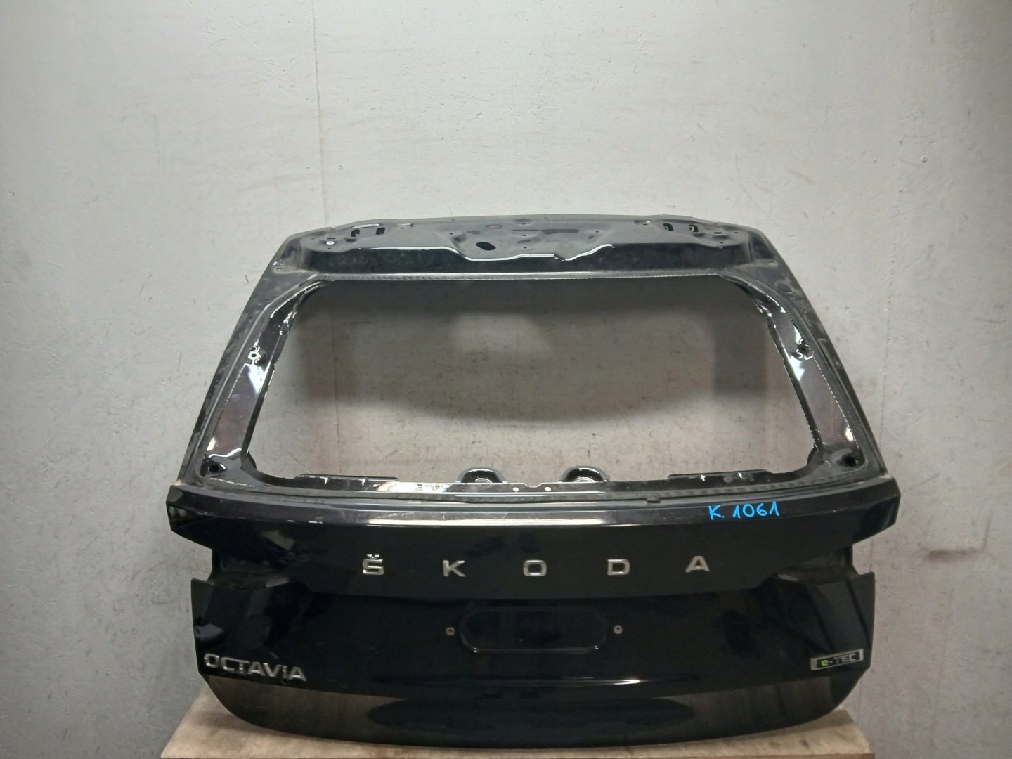 boot door SKODA OCTAVIA IV 4 KOMBI