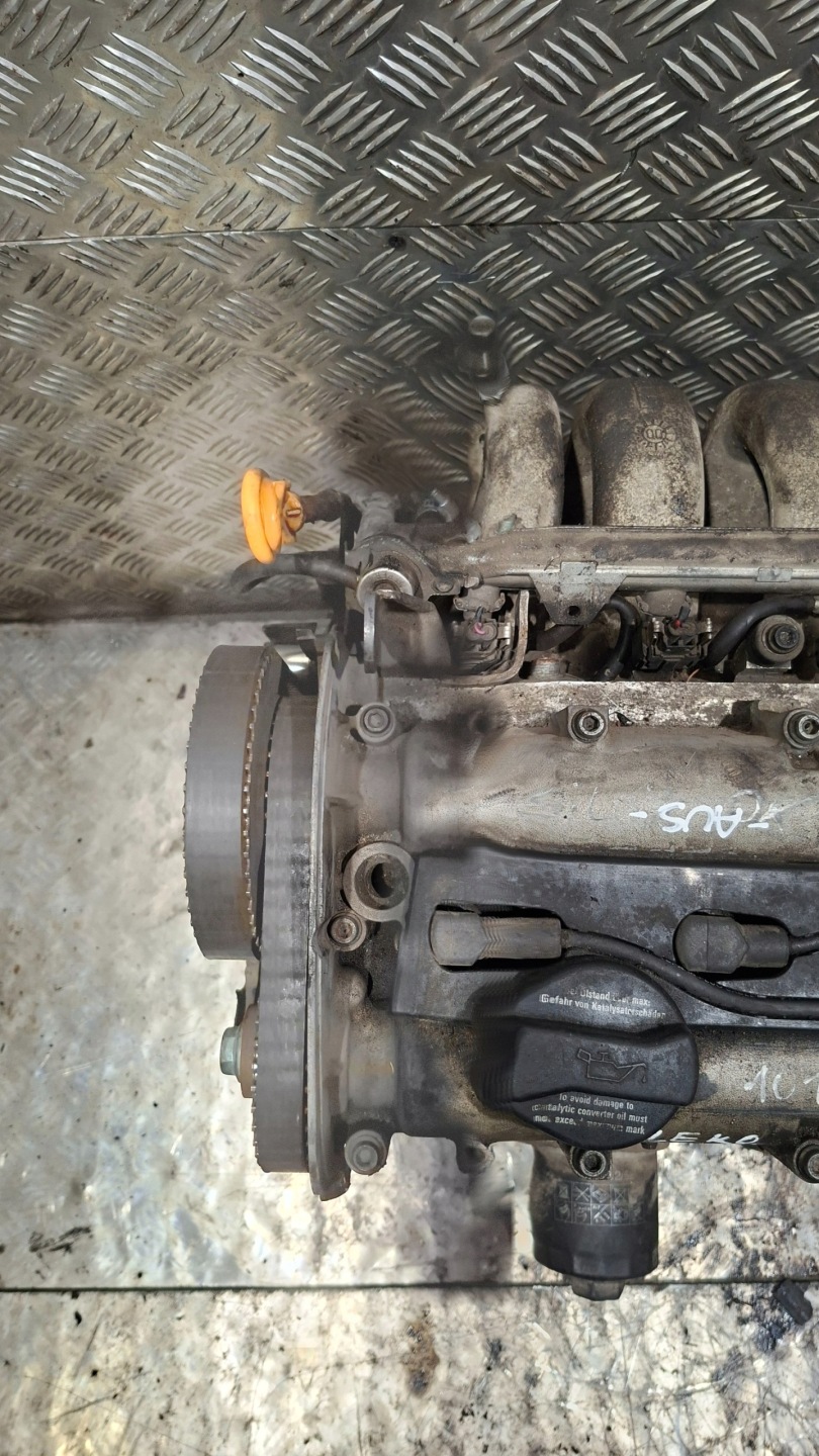 engine unprotected pillar SEAT LEON and 1.6 AUS