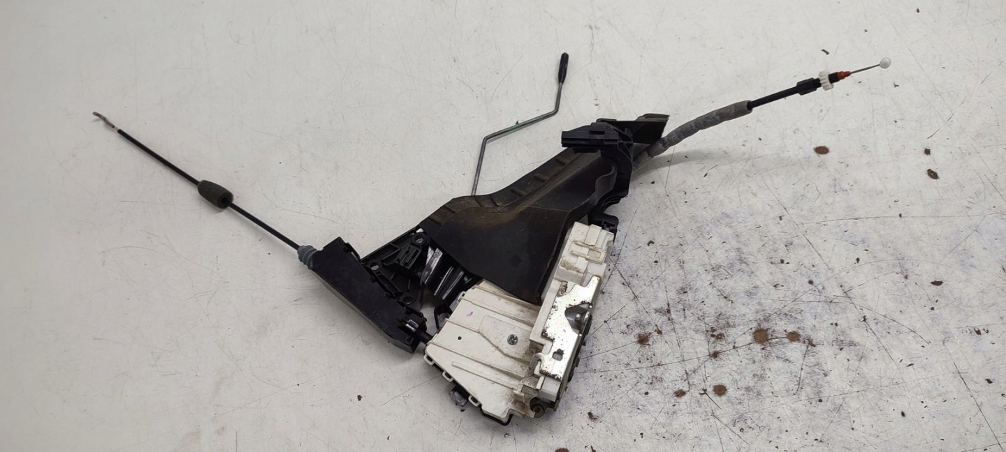 lock door front front left Mercedes W164
