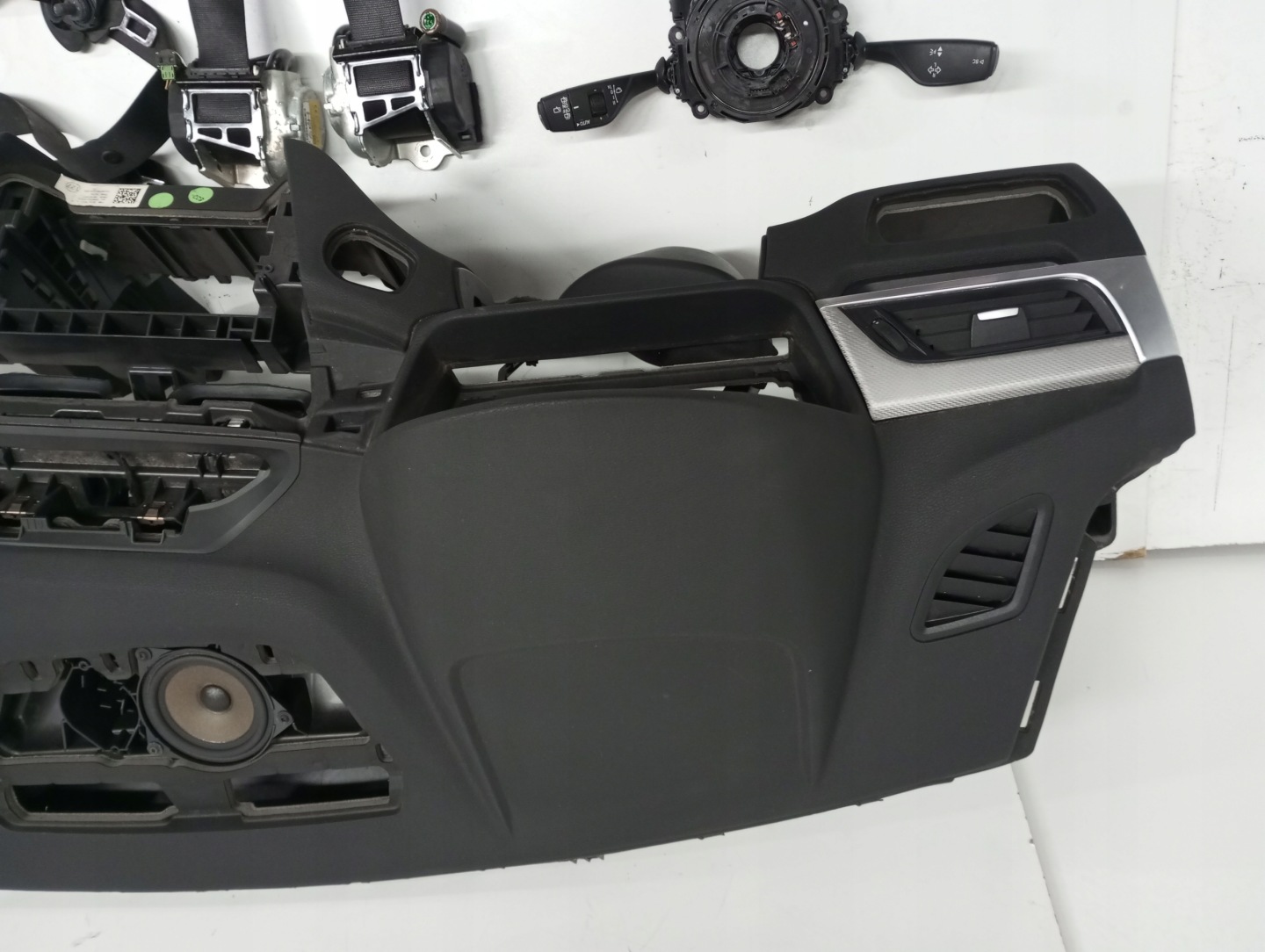 dashboard BMW X1 F48 M PAKIET