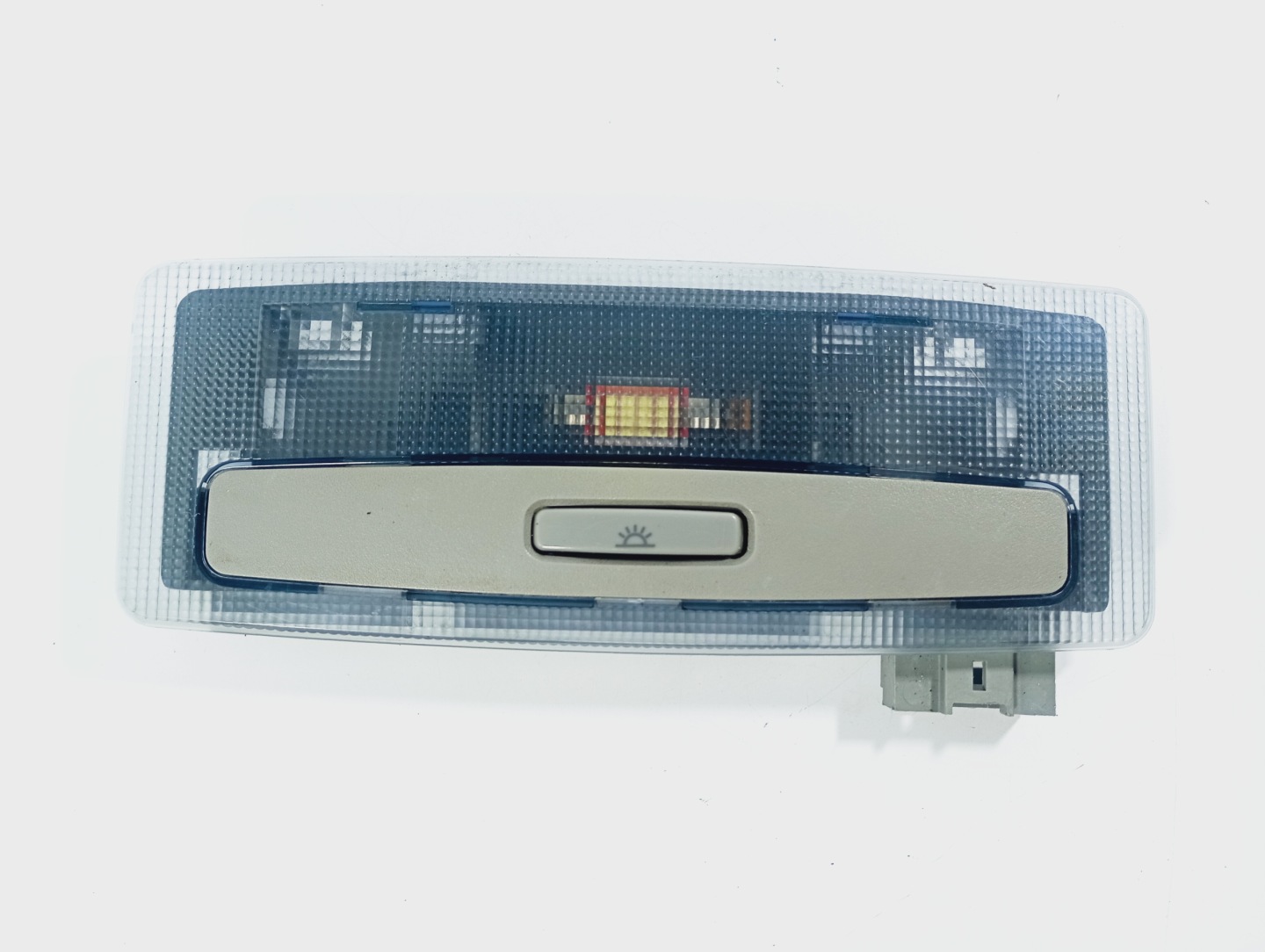 éclairage cabine feu interne OE 23780700 Nissan Almera N16 03-06