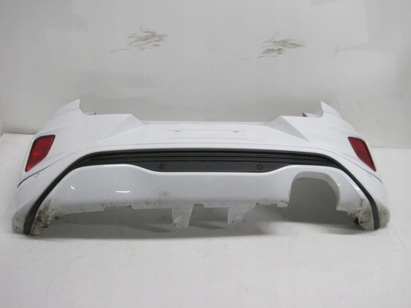 bumper FORD PUMA MK2 ST-LINE 4 PDC rear part rear