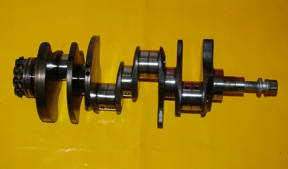 crank AUDI A8 D2 3.3 TDI LIFT 99-02 AKF
