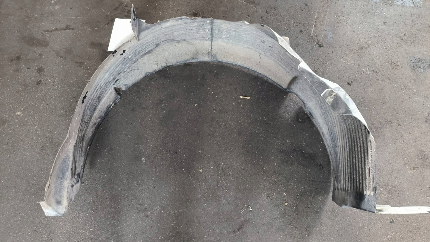 mudguard left 86818-4P500 HYUNDAI I20