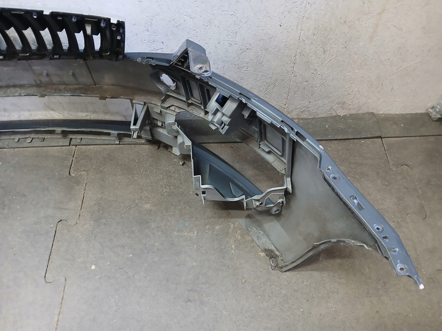 bumper front SKODA OCTAVIA III 3 LIFT 17- 5E