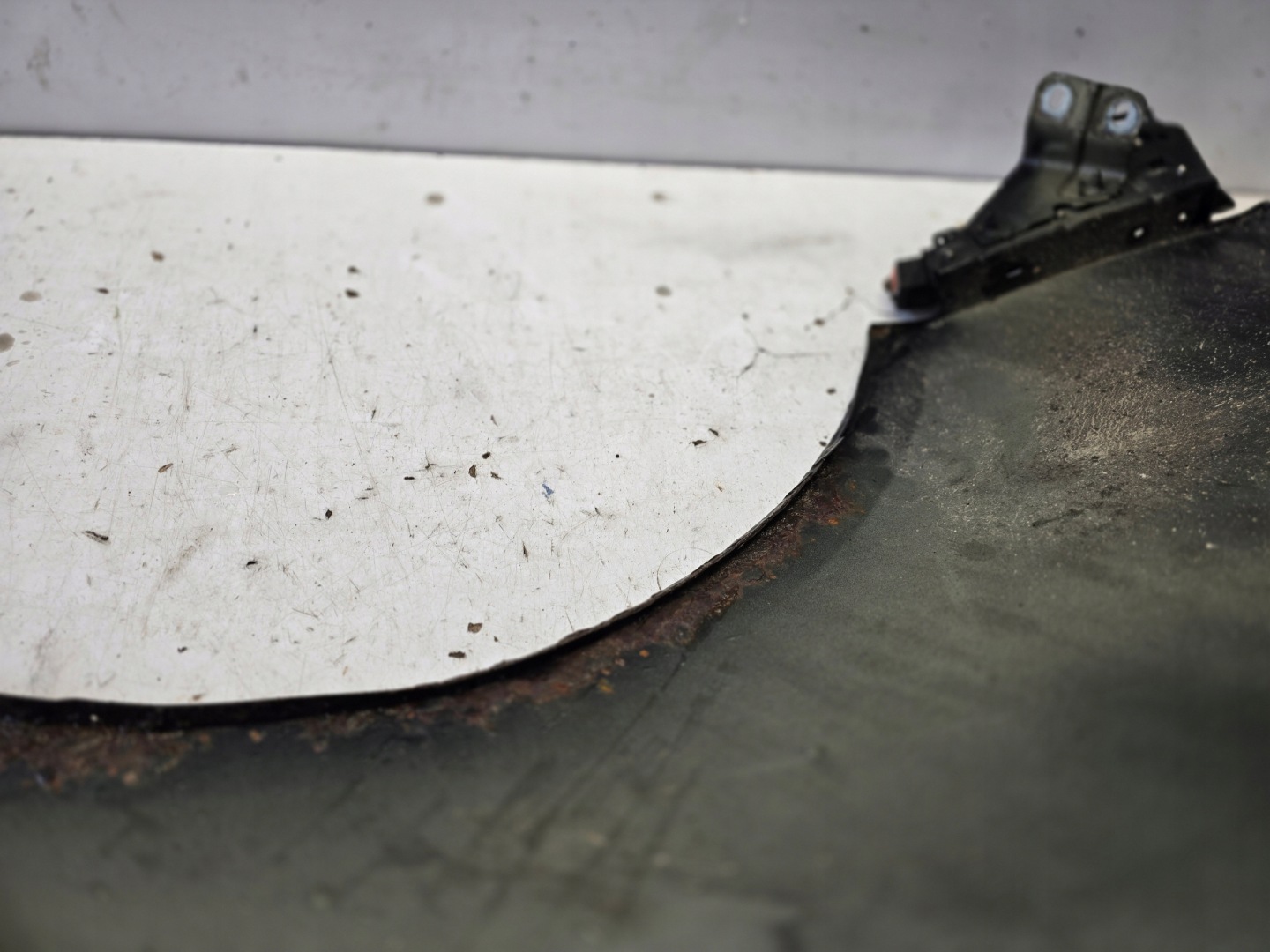 OPEL MERIVA B 2 II fender right front front Z20R KOROZJA