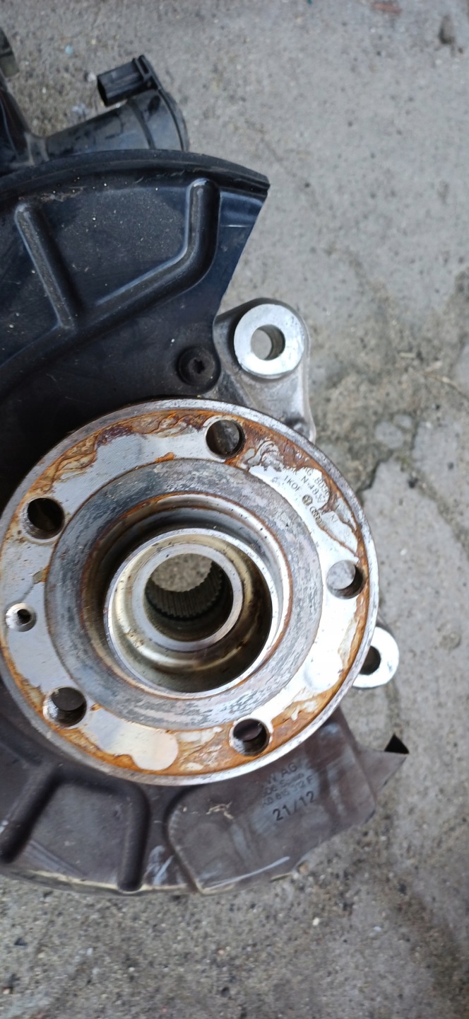 VW PASSAT B6 B7 swing left front 805657a