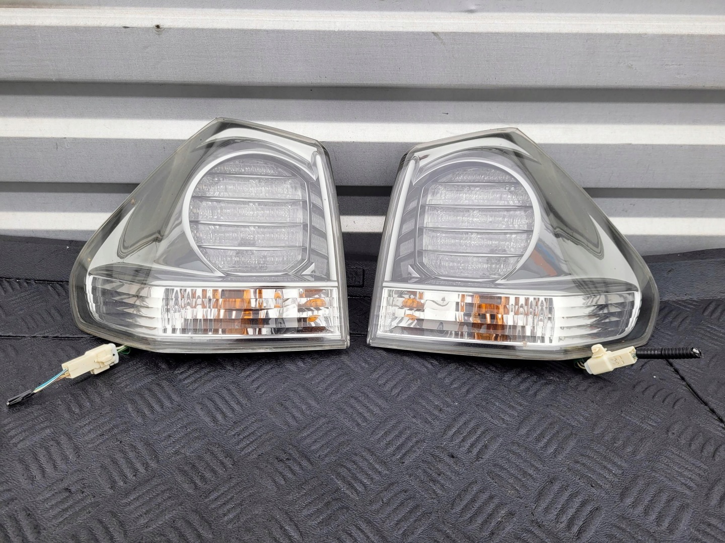 light rear part left rear left EUROPA LEXUS RX II 300 400 RX400 H