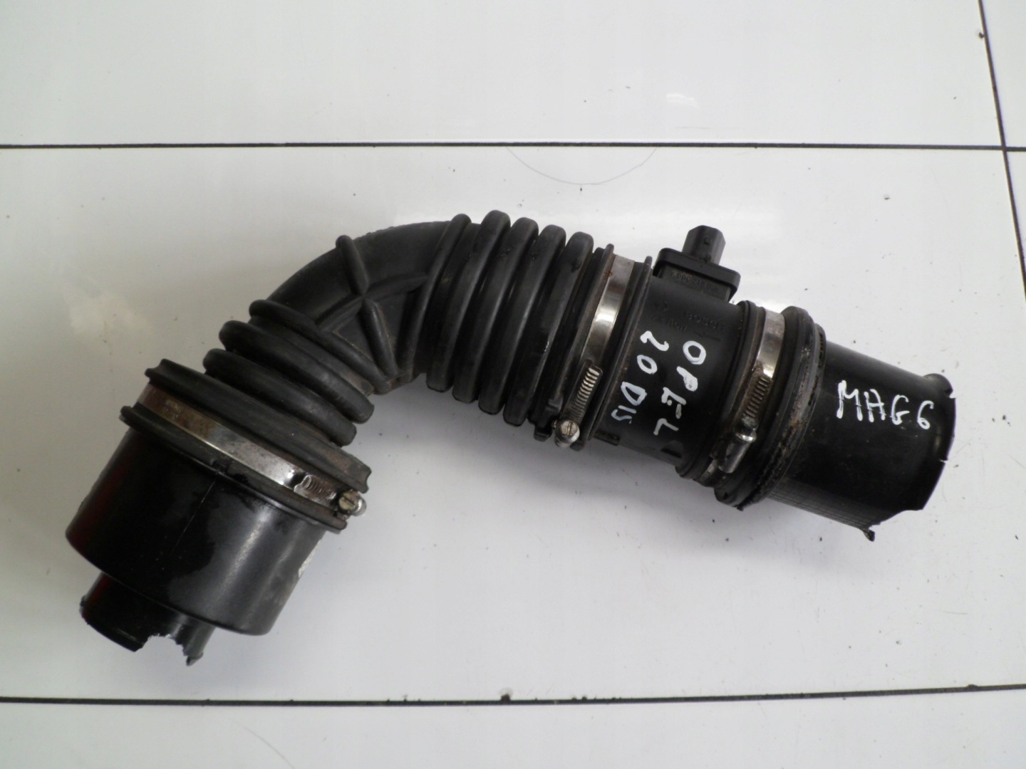 OPEL INSIGNIA 2.0CDTI pipe tube 22945619