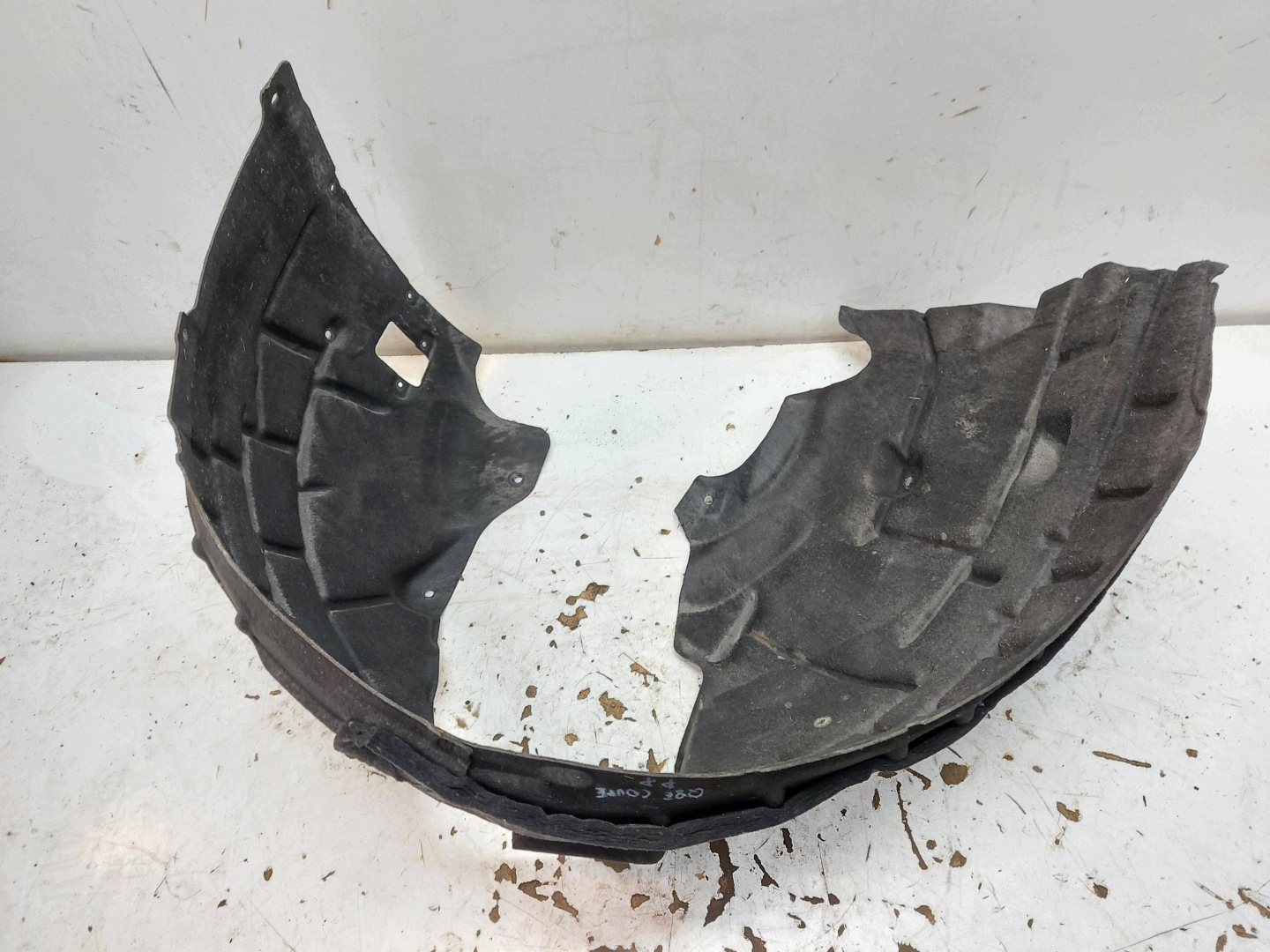 Audi Q8 E-TRON SportBack 4KE mudguard right front front oryg