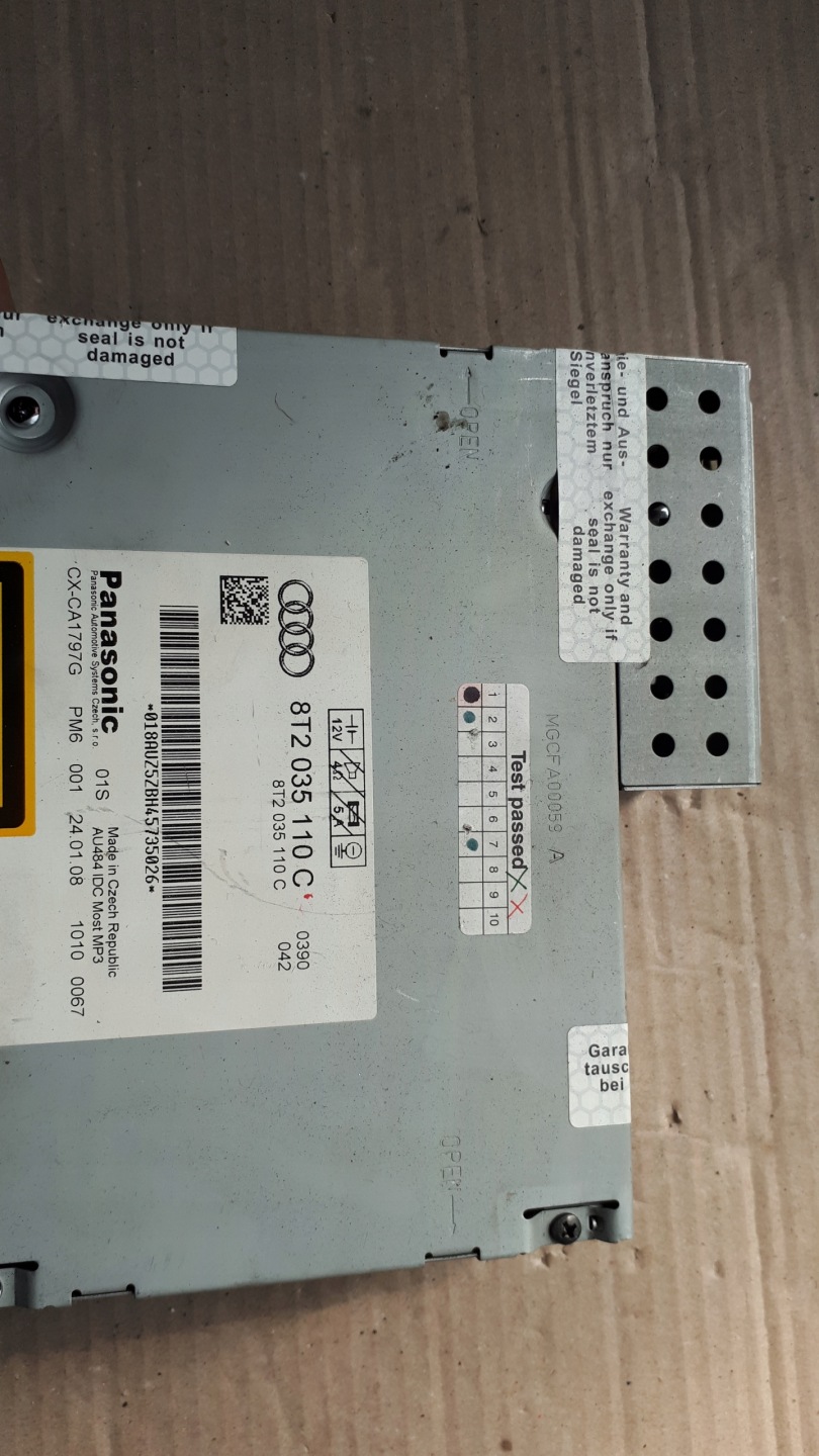 A5 8T S5 changer CD CHANGER 8T2035110C UK
