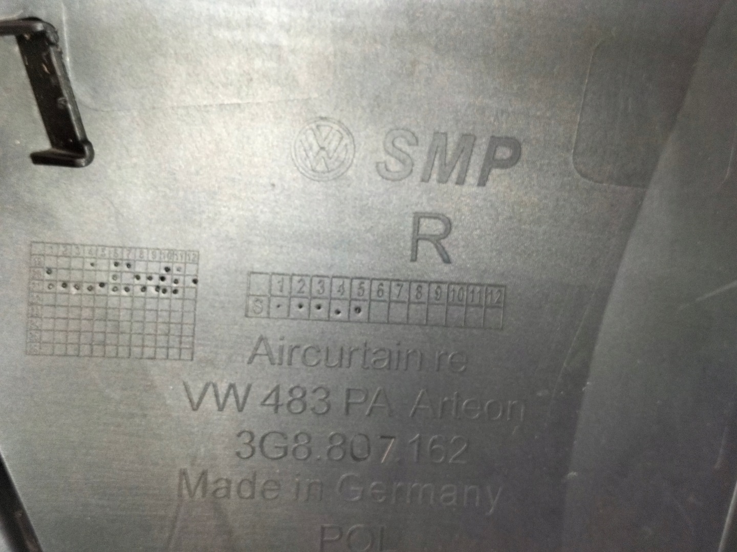 Support Support plaque Prise conduite d’air Pare choc Avant Droite VW ARTEON 17
