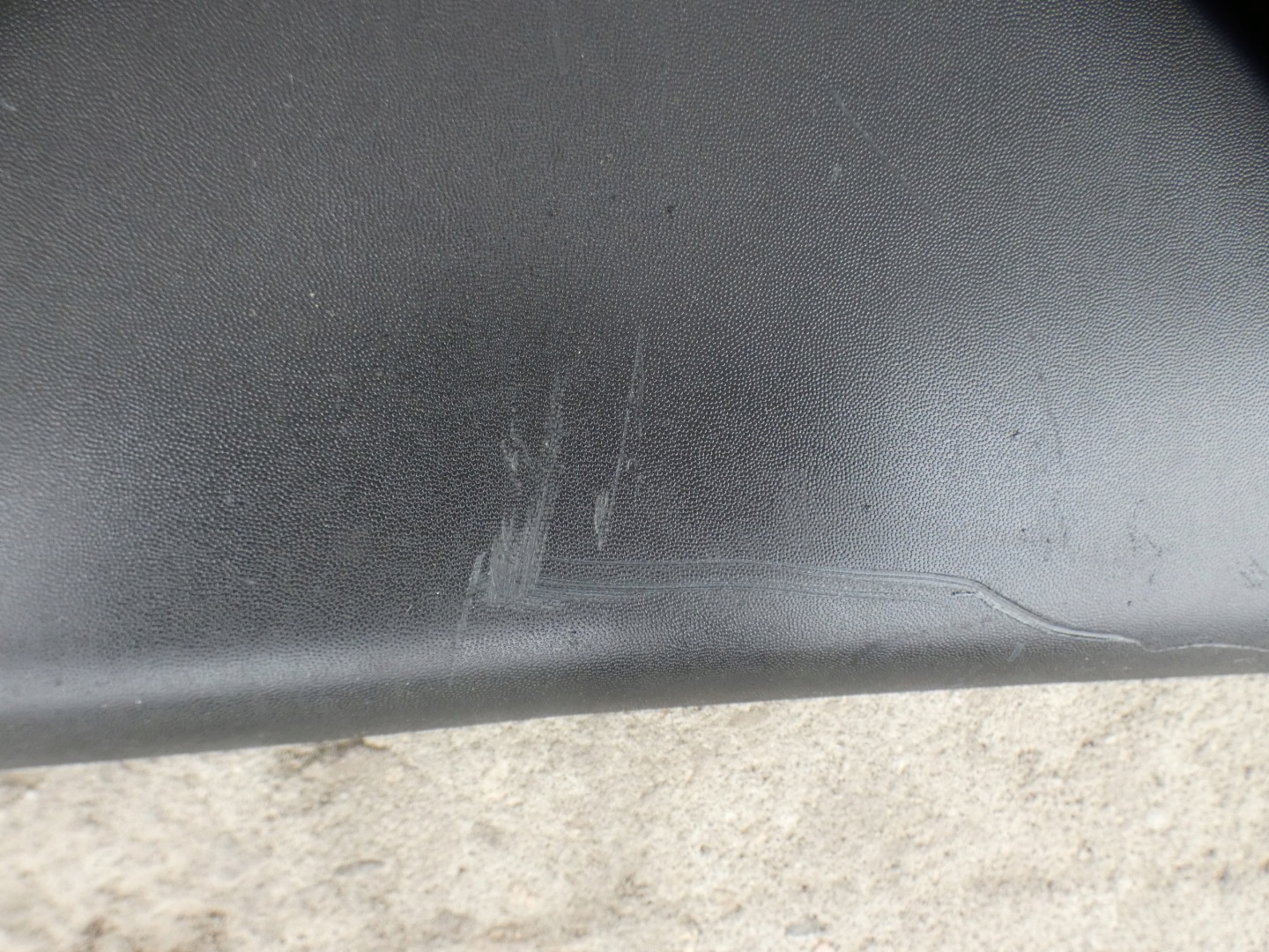 moulding side left RENAULT MASTER III IV 828210160R