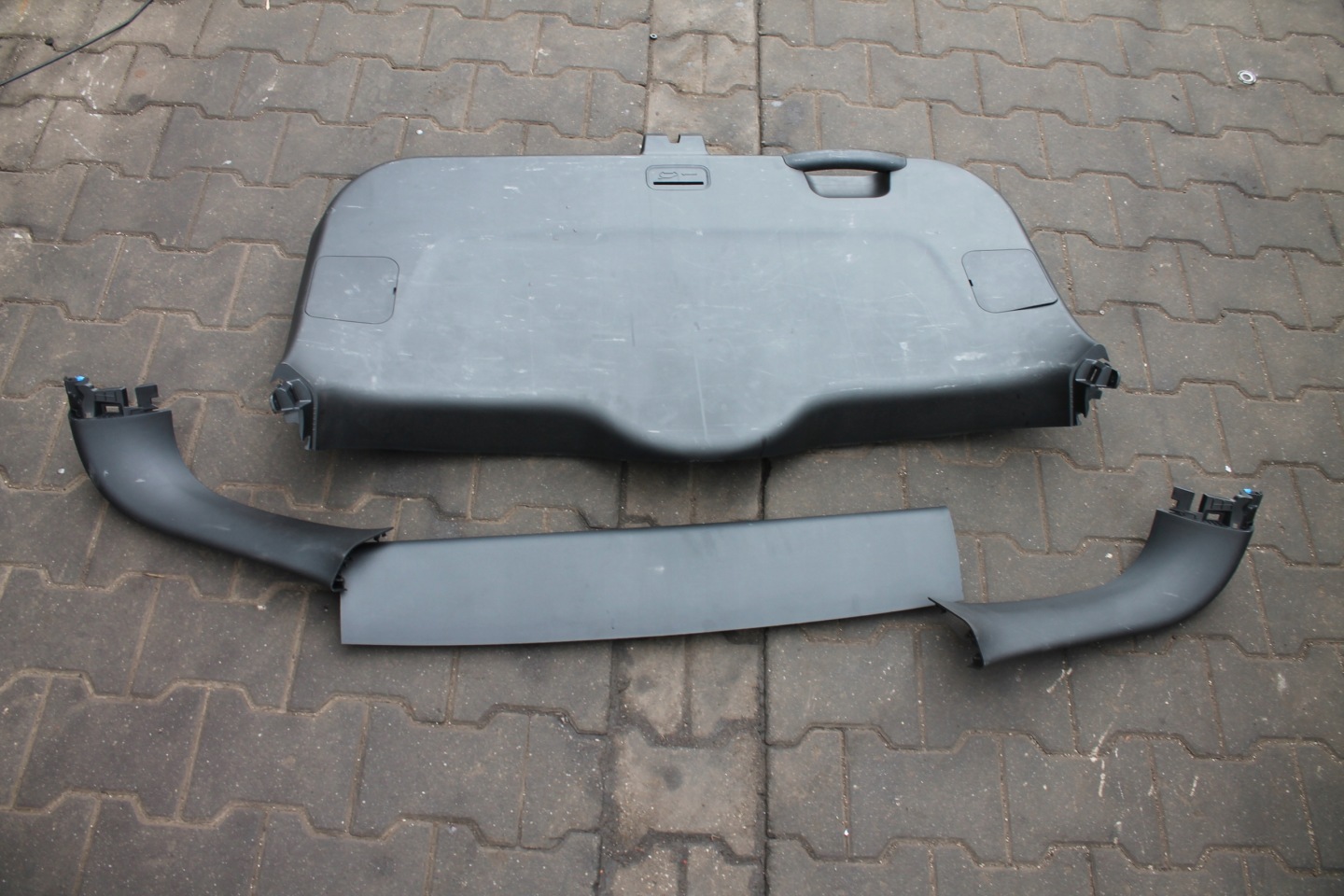 3875. cover BLENDY bonnet boot HYUNDAI TUCSON 81710-N7010
