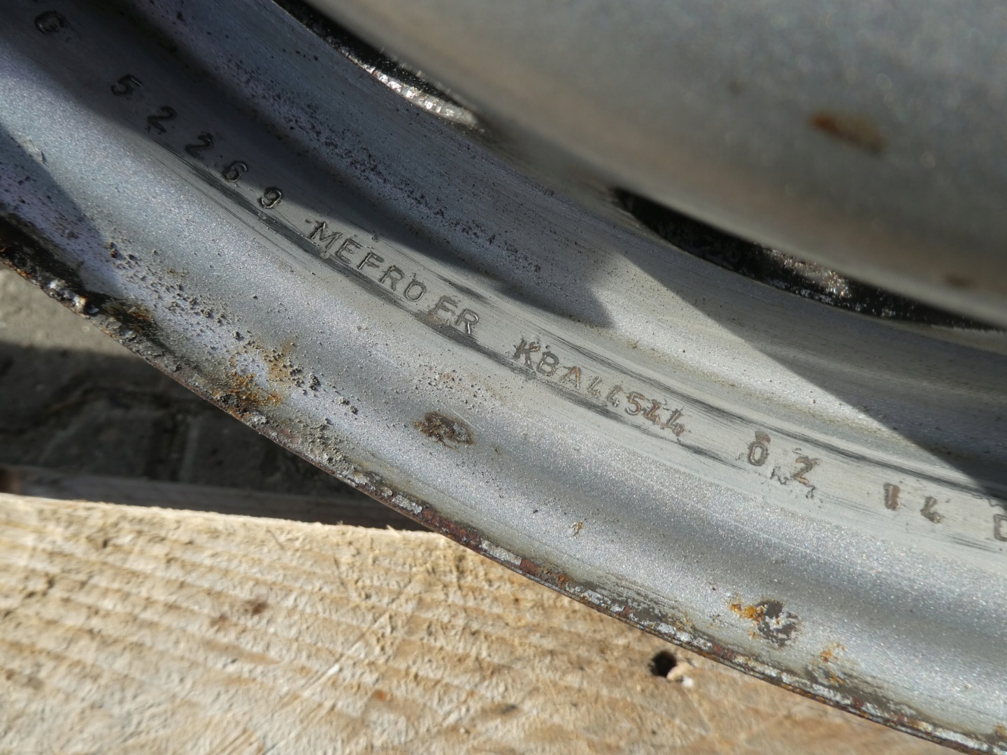 4X discs metal disc MERCEDES SPRINTER CRAFTER KBA44544