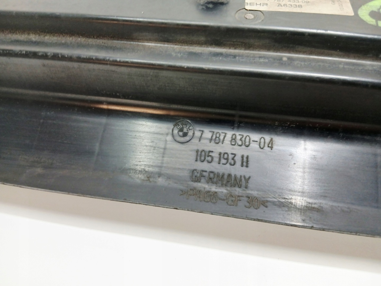 holder upper radiator BMW E60 7787830