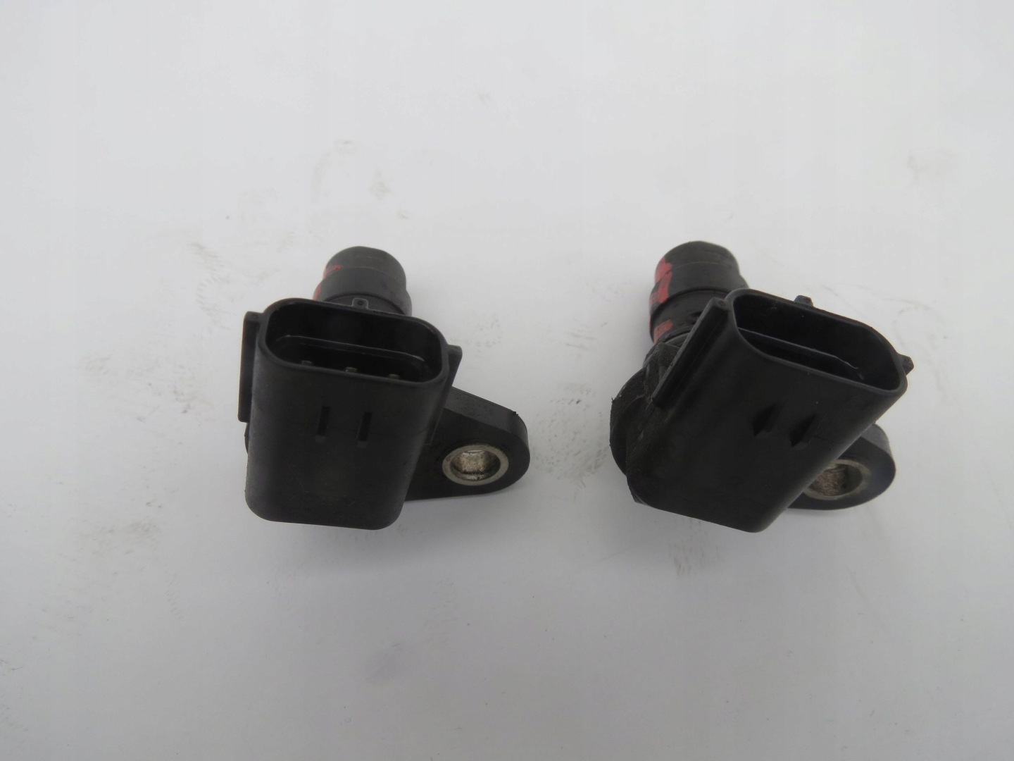 crankshaft position sensor VOLVO XC90 30711293