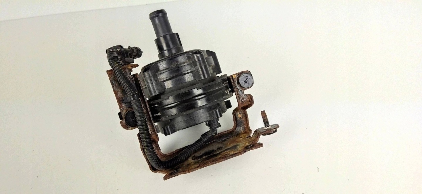 INSIGNIA B 2.0CDTI BITURBO supplementary water pump 39186215