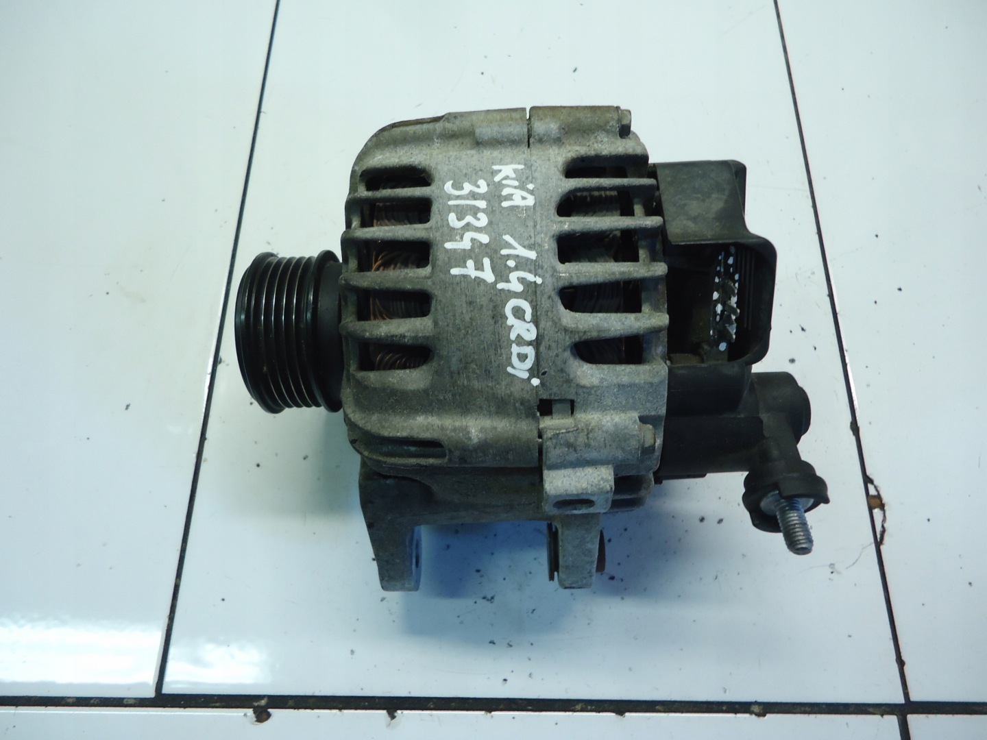 HYUNDAI KIA 1.4CRDI D4FC ALTERNATOR 37300-2A651