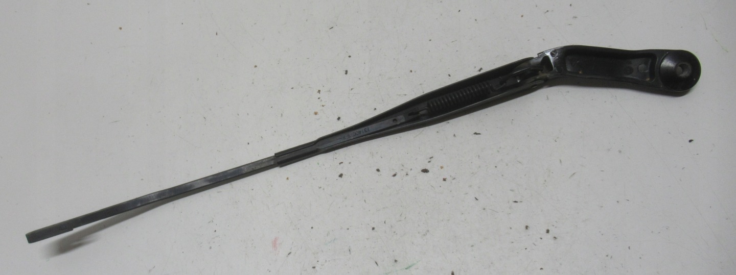 OPEL MERIVA A 1.6 05R wiper arm right front 13140019
