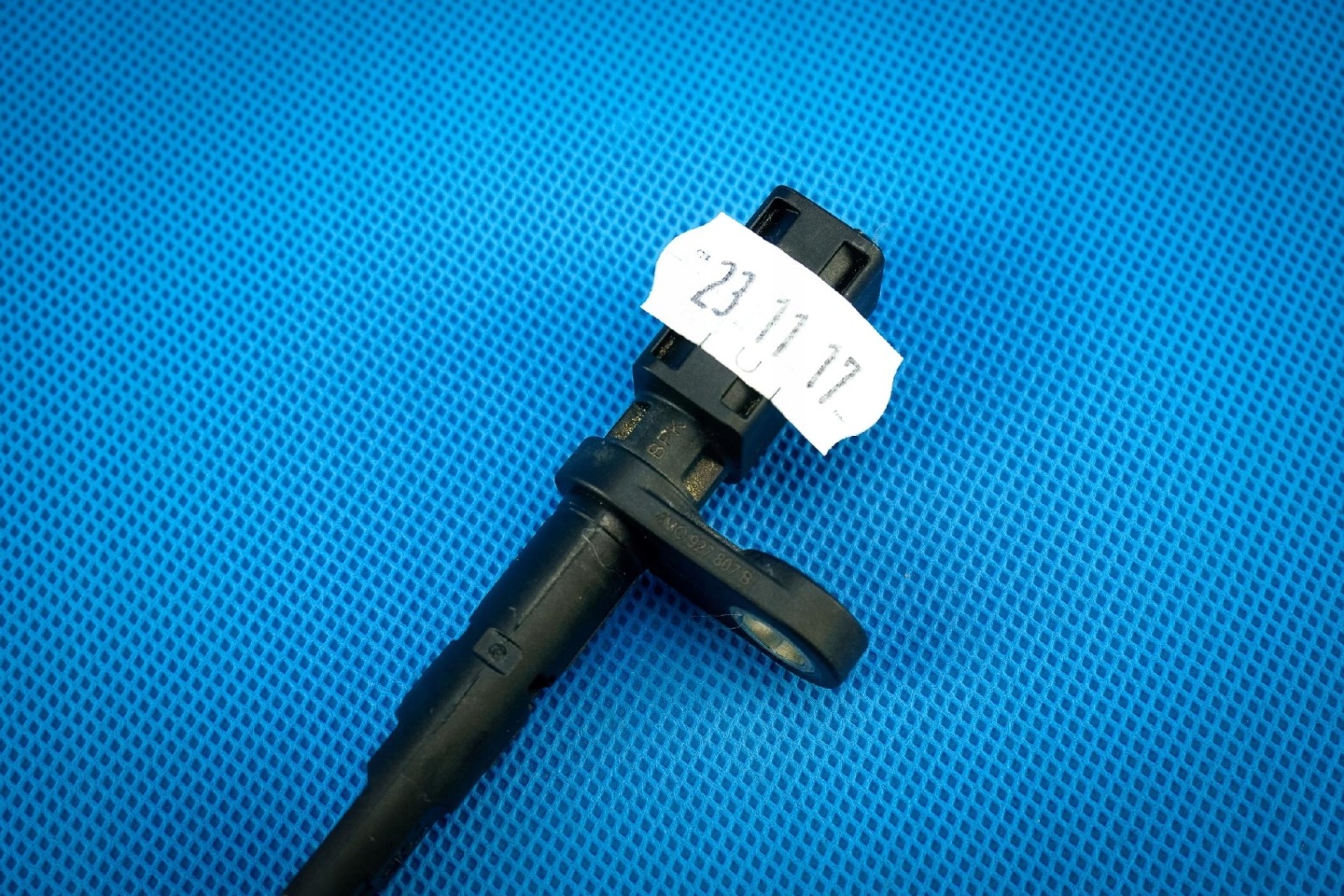 Sensor Drehzahl ABS Audi A4 A5 8W A6 4K A7 Q7 4M 4M0927807B