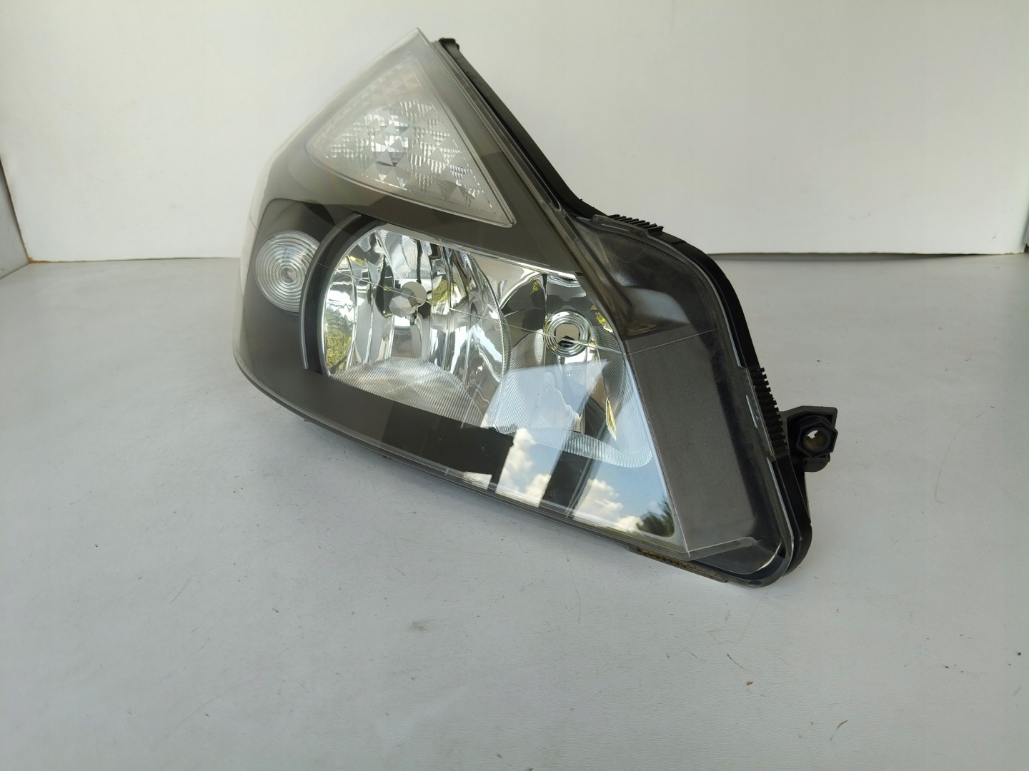 light right REFLEKTOR RENAULT ESPACE IV