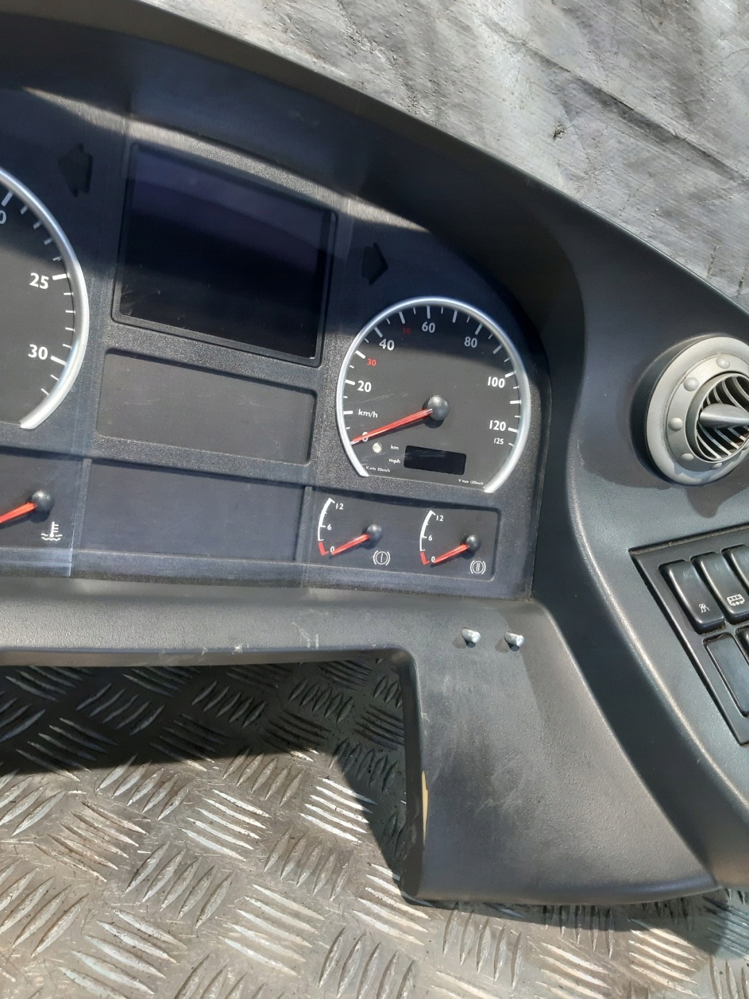 MAN running board wskaznikow dials dials dashboard instrument panel 81.27202-6158
