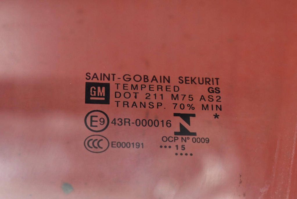 window side left front front OPEL MOKKA A 12-15
